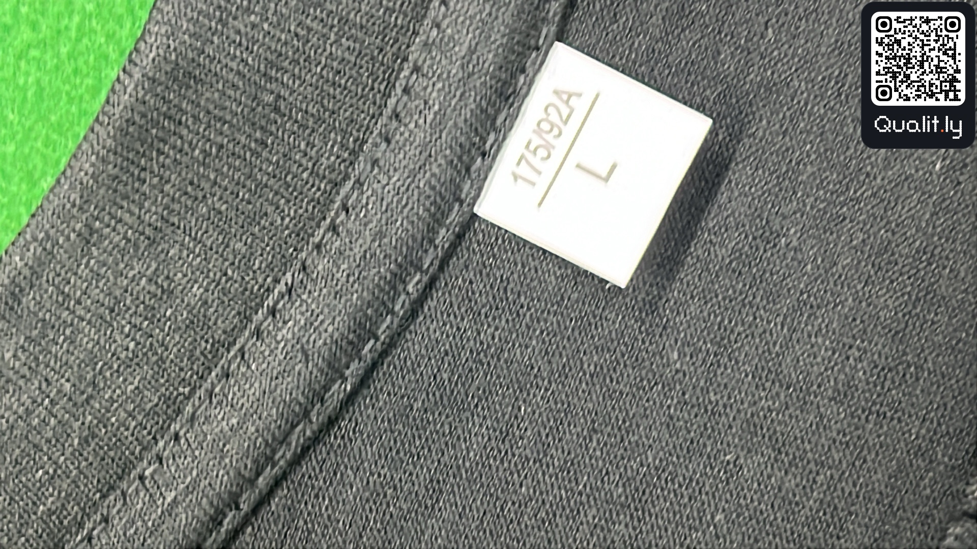 T-shirt — QC-foto 1 av 37