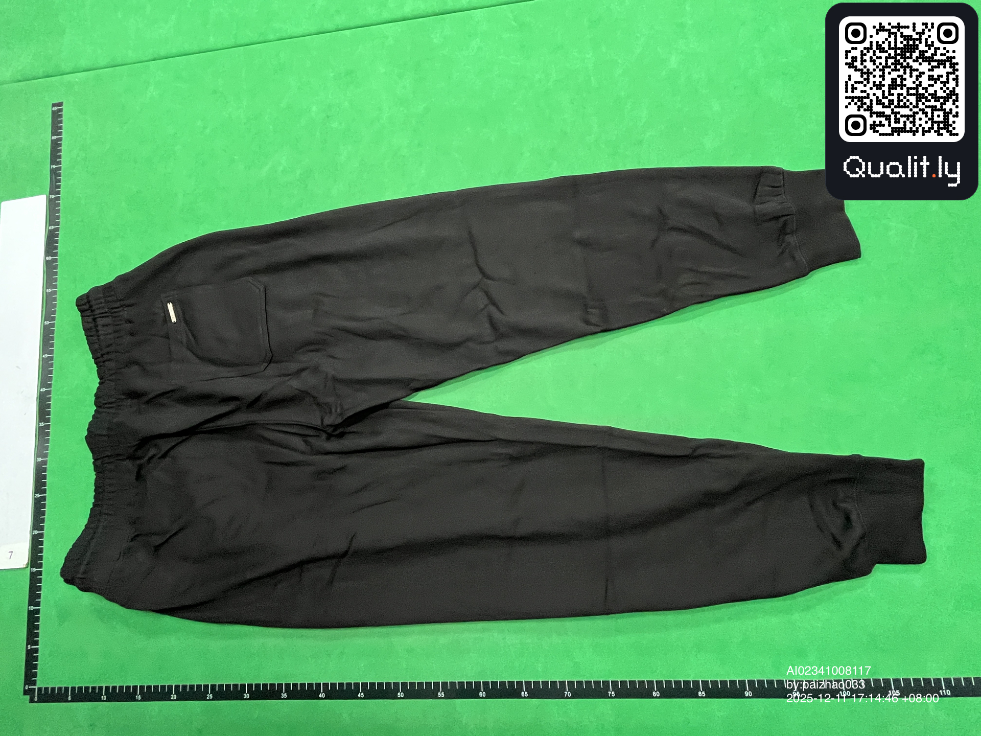 Pullover — QC-Foto 2 von 4