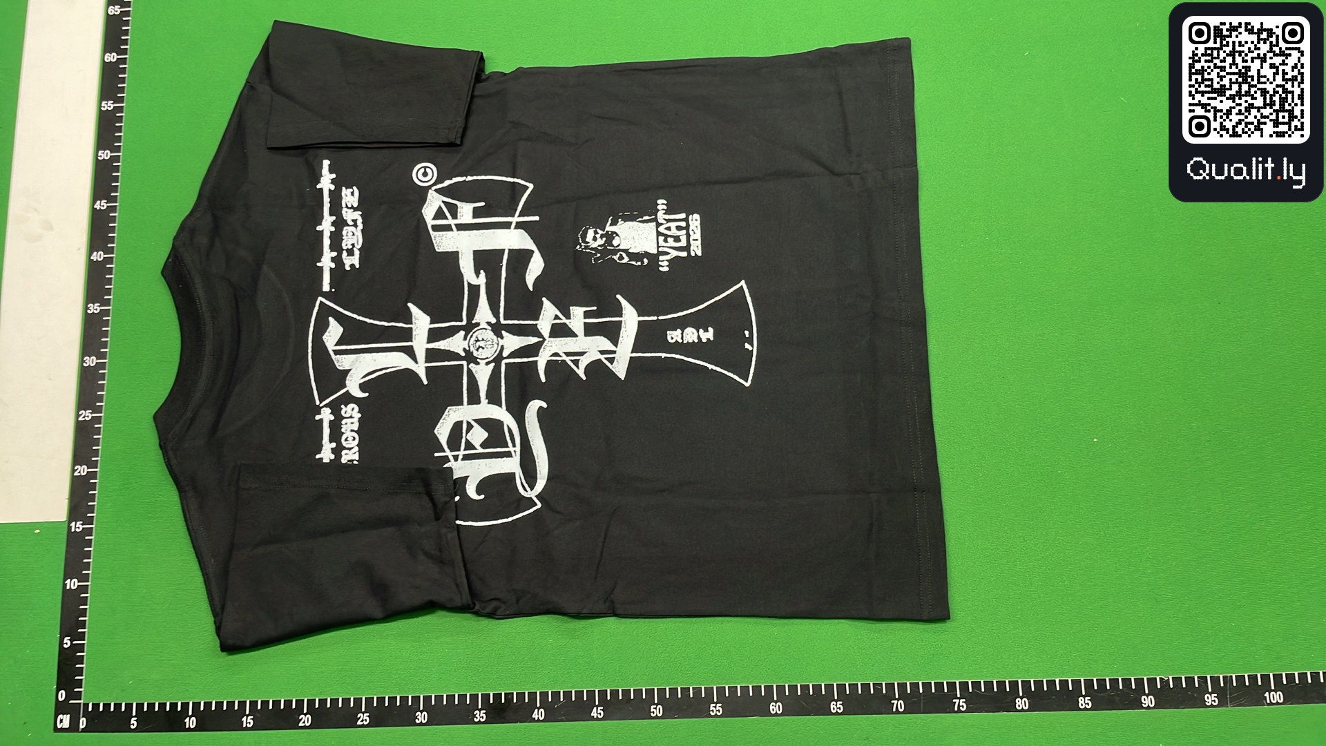 T-shirt — foto QC 3 di 32