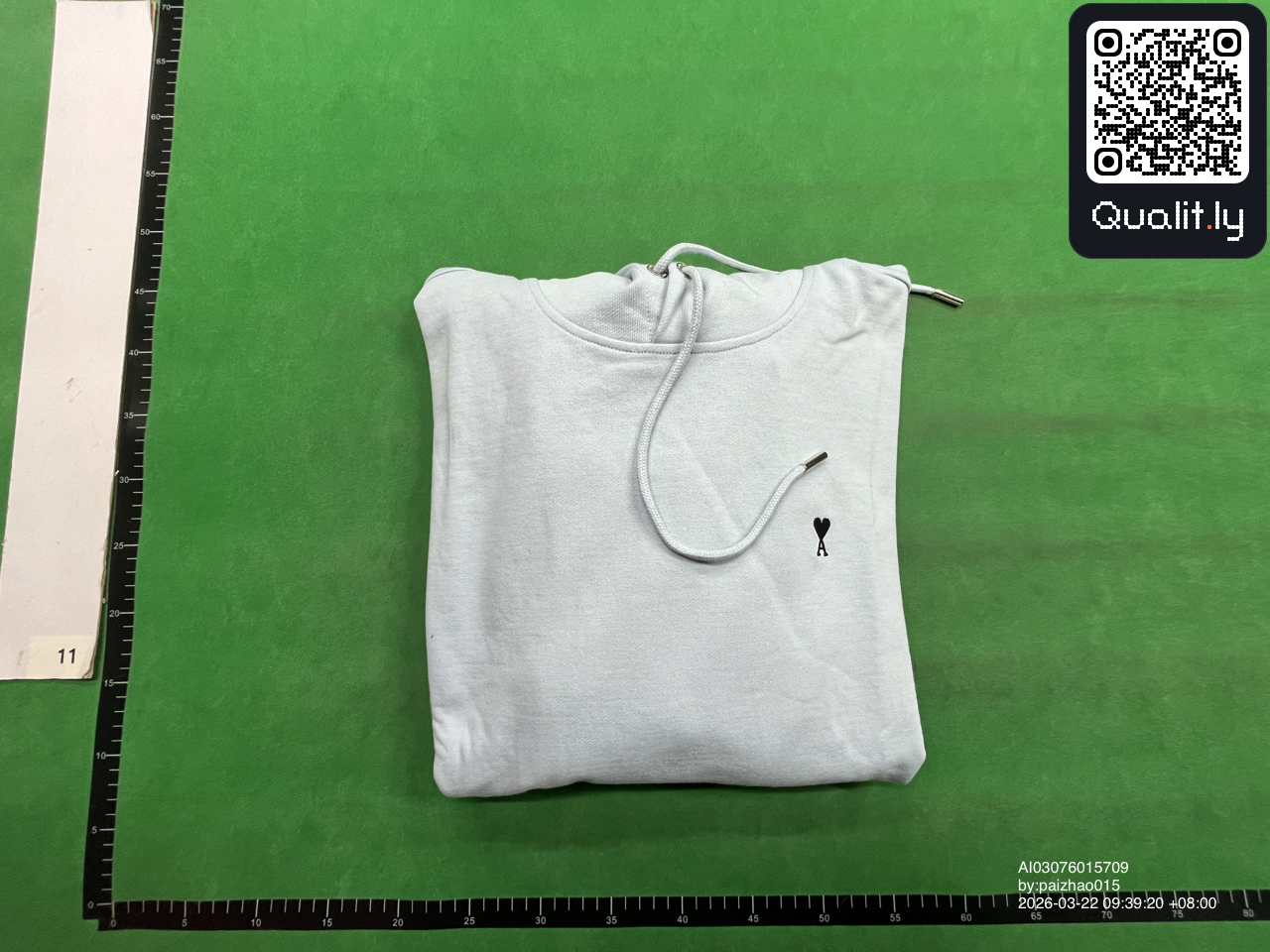 Sudadera con capucha — foto QC 1 de 14