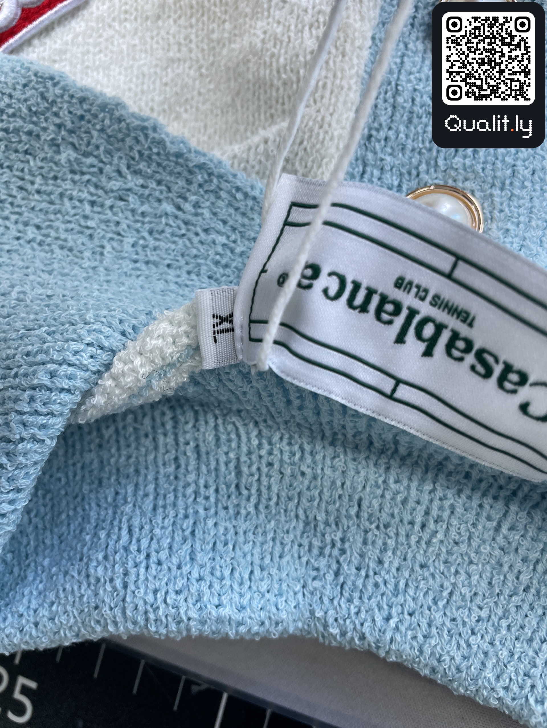 Sweater QC photo 2 of 54