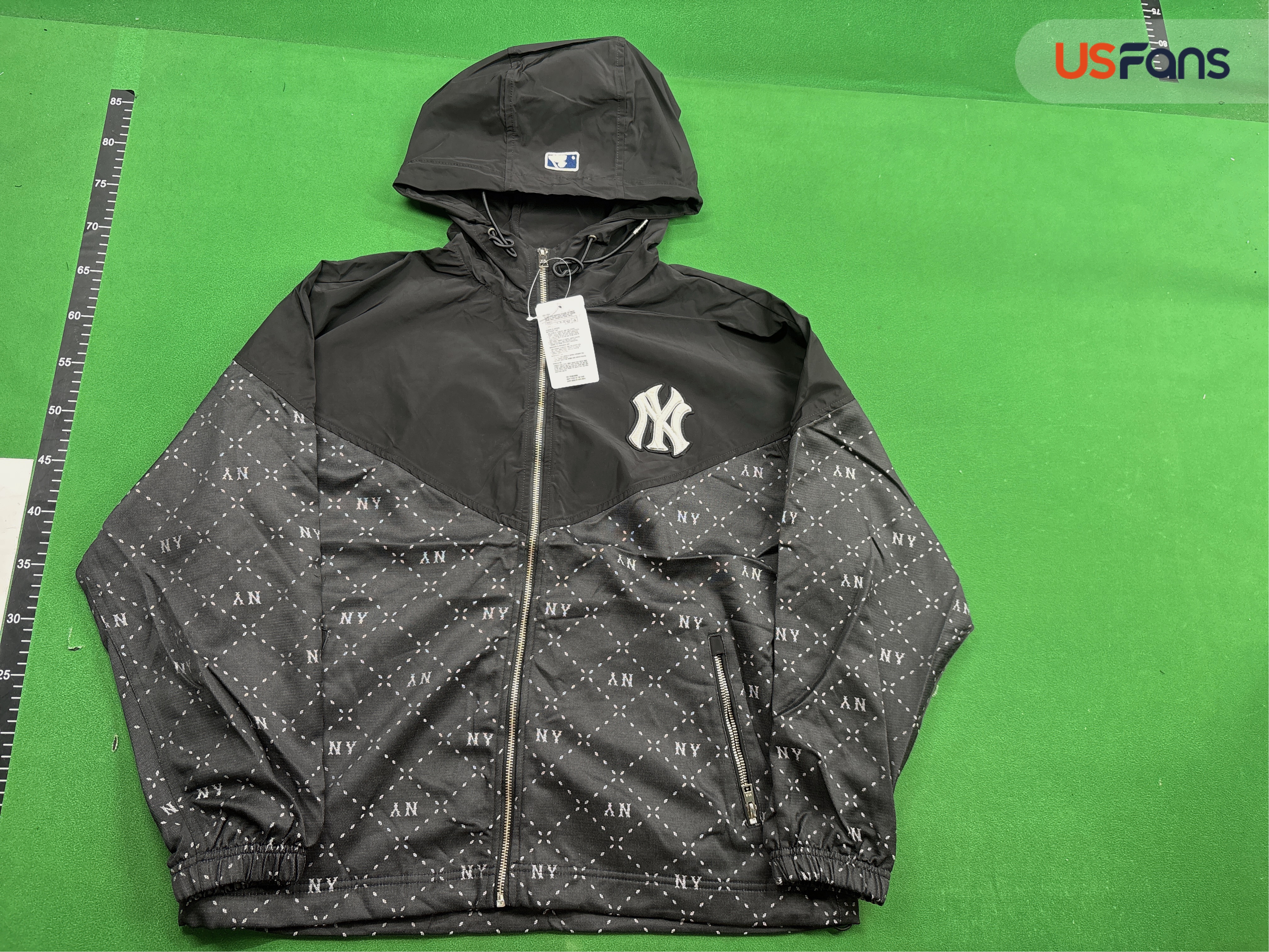 Jacket QC photo 2 of 4