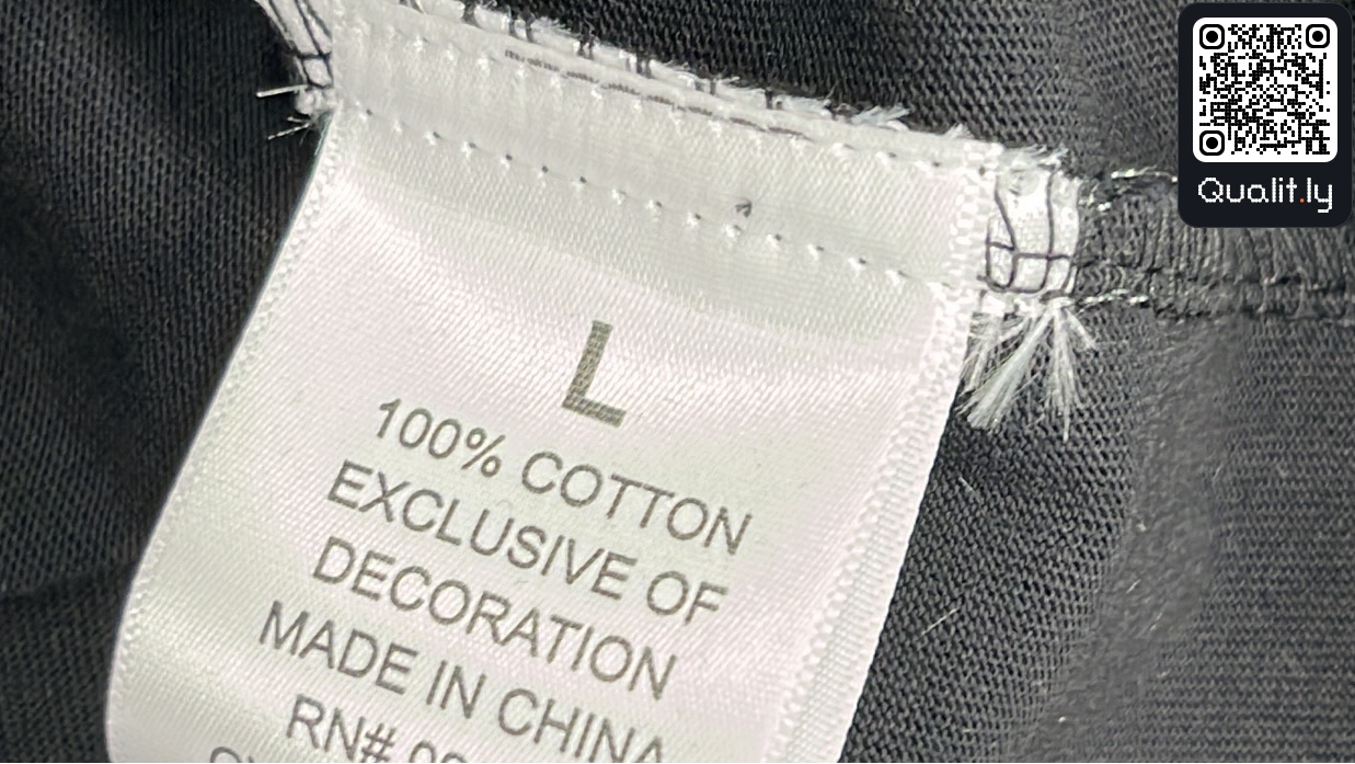 T-shirt — foto QC 1 di 4