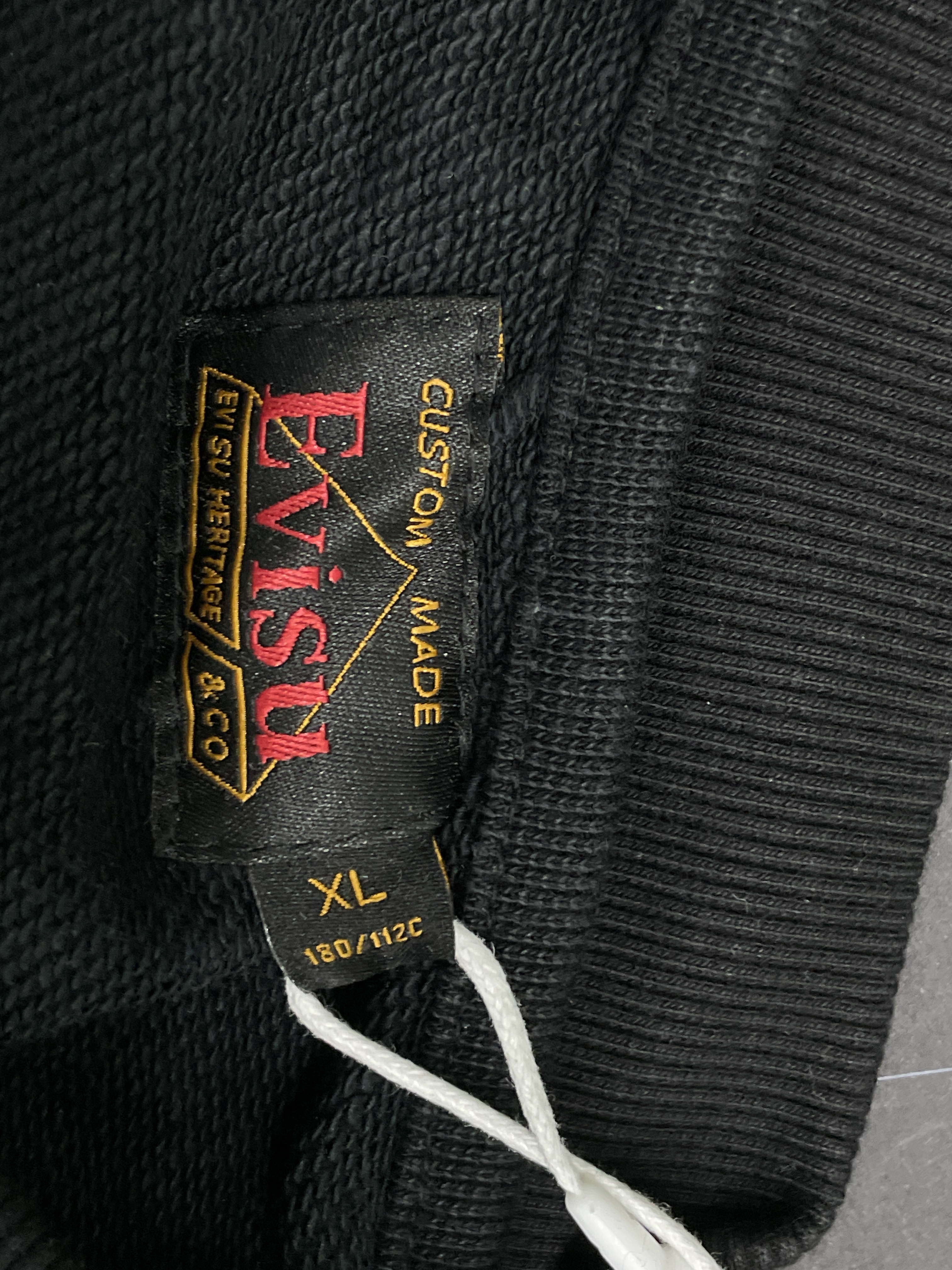Hoodie QC photo 2 of 33