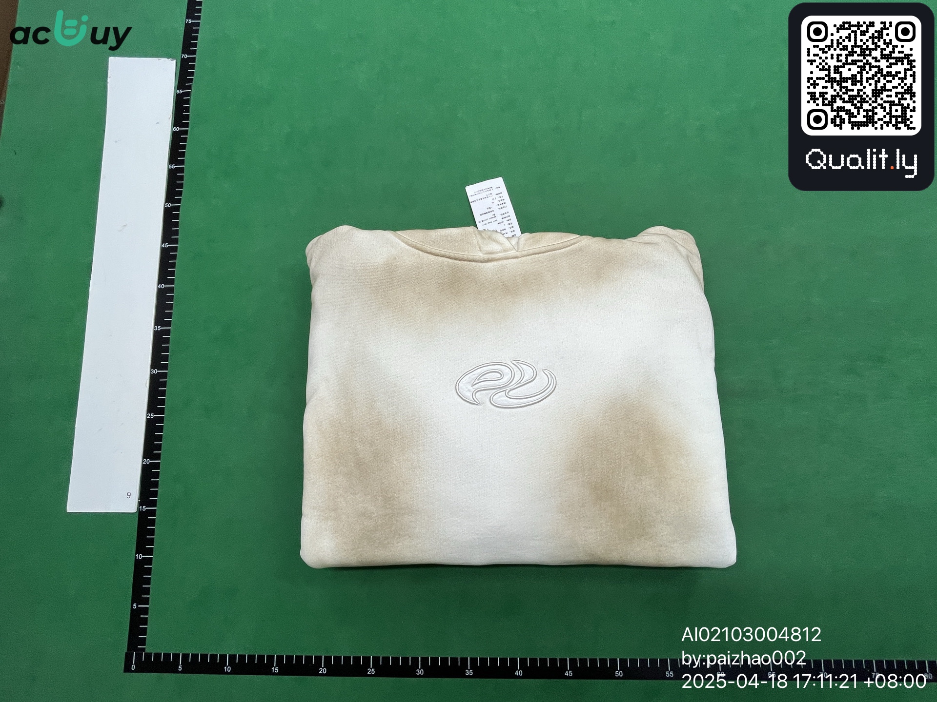 Sweatshirt — QC-foto 1 av 4
