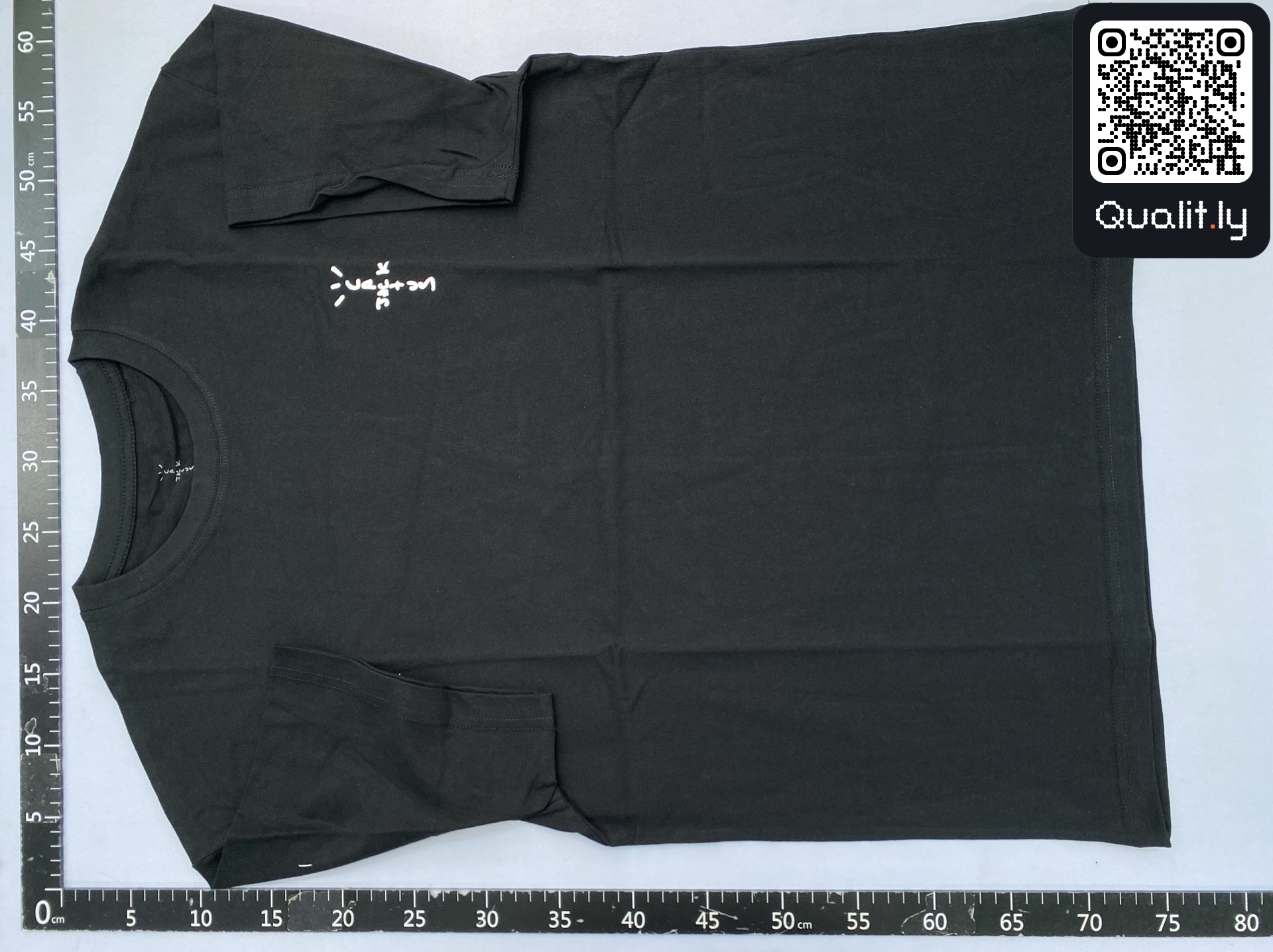 T-Shirt — QC-Foto 2 von 78