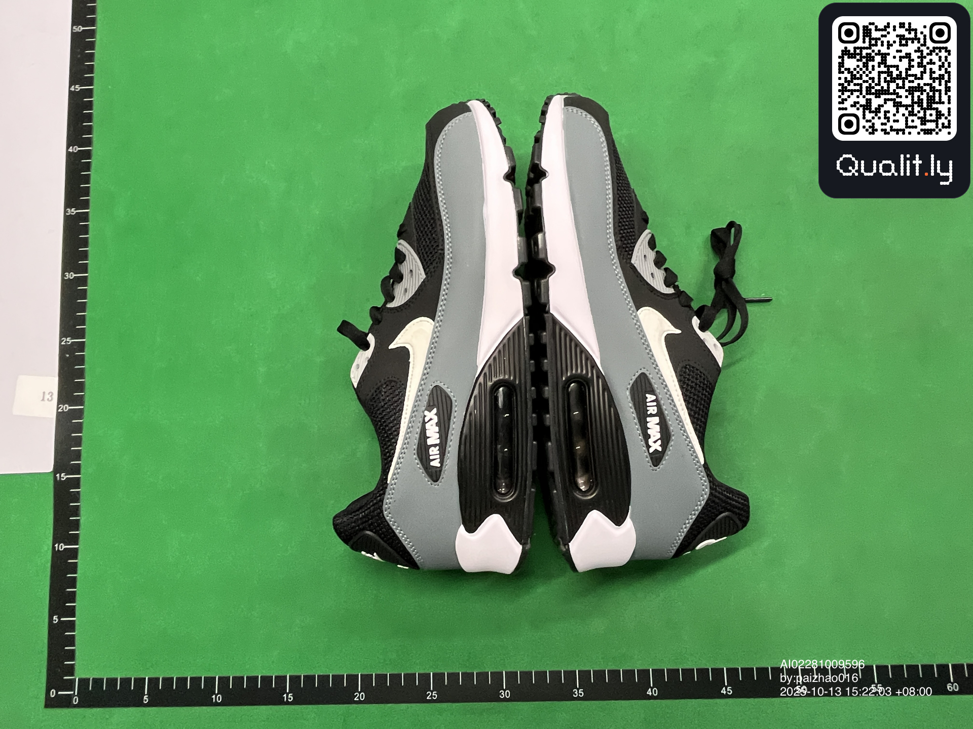 球鞋 QC 照片 2 / 20
