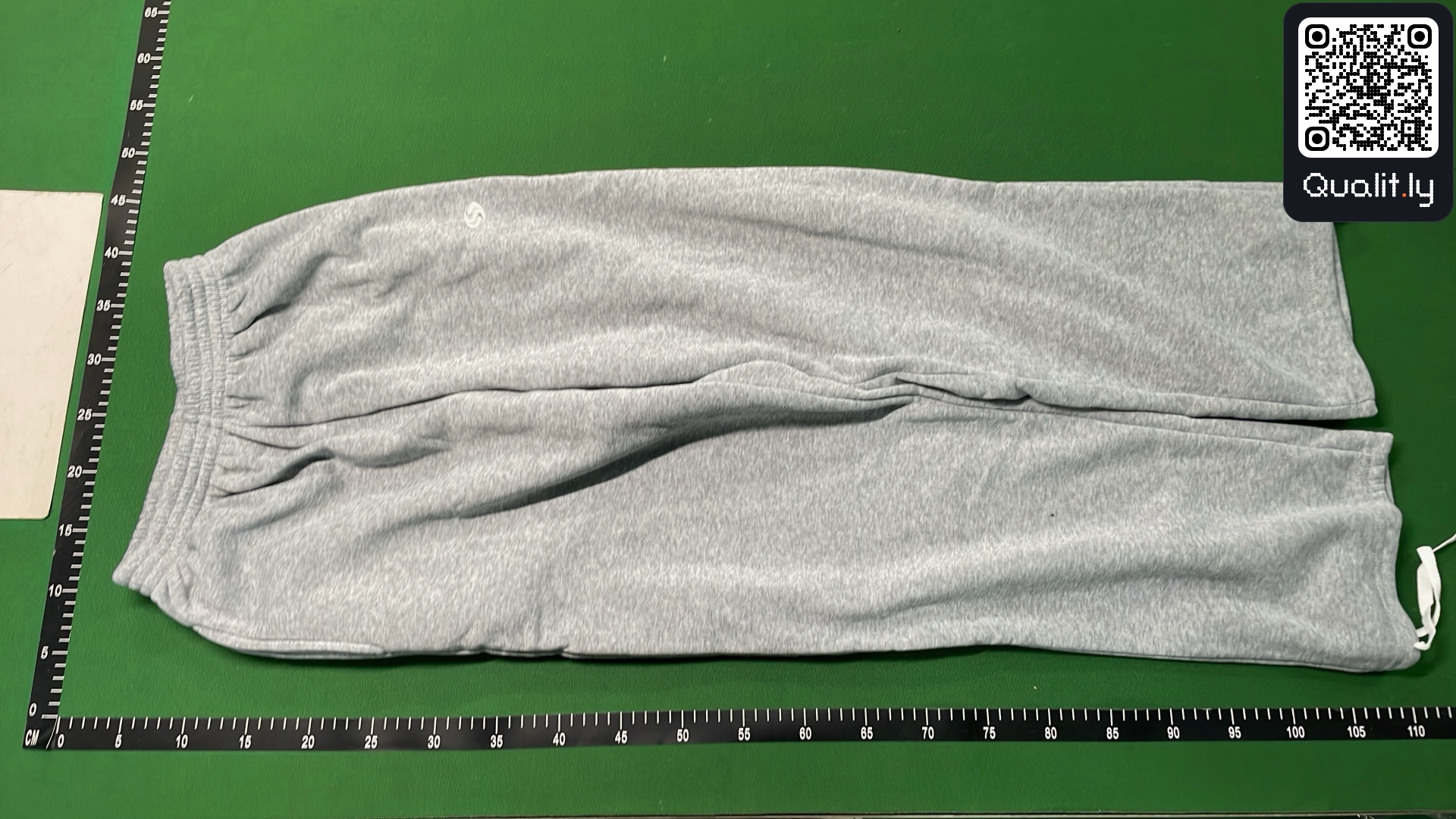 Pants QC photo 2 of 12