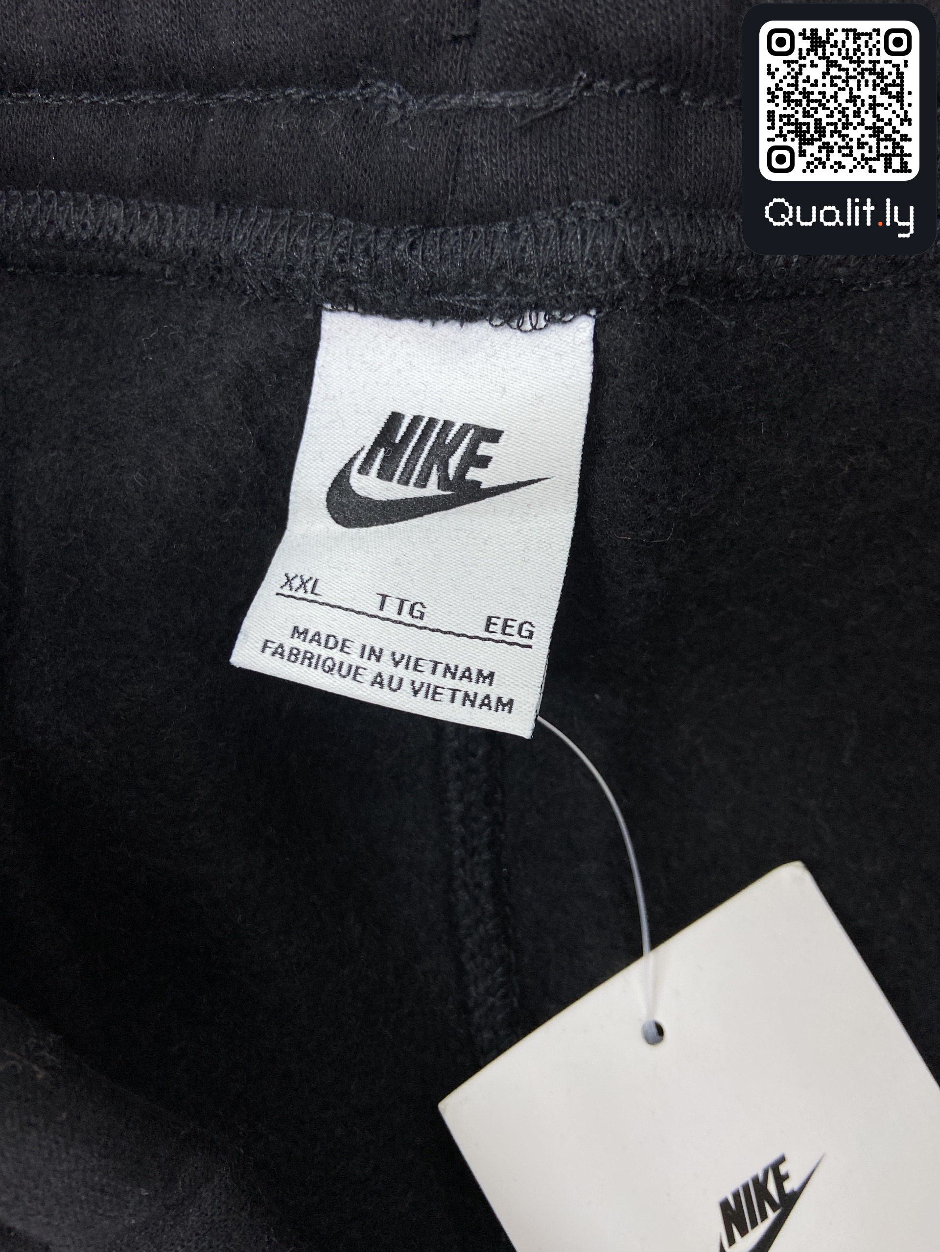 Hoodie — QC-Foto 1 von 27
