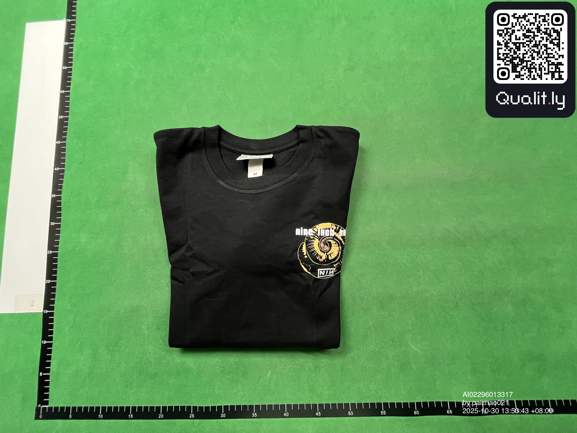 T-shirt — QC-foto 1 av 4