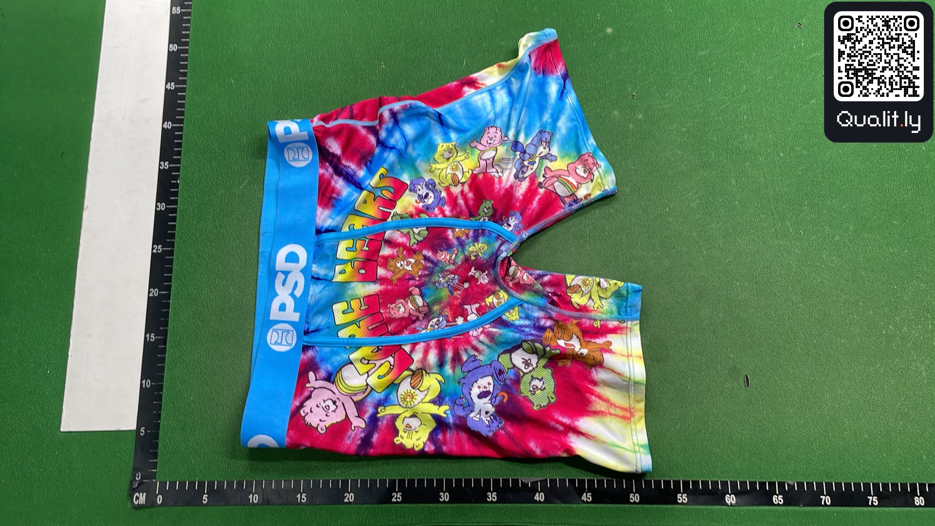 Foto QC 2 di 90