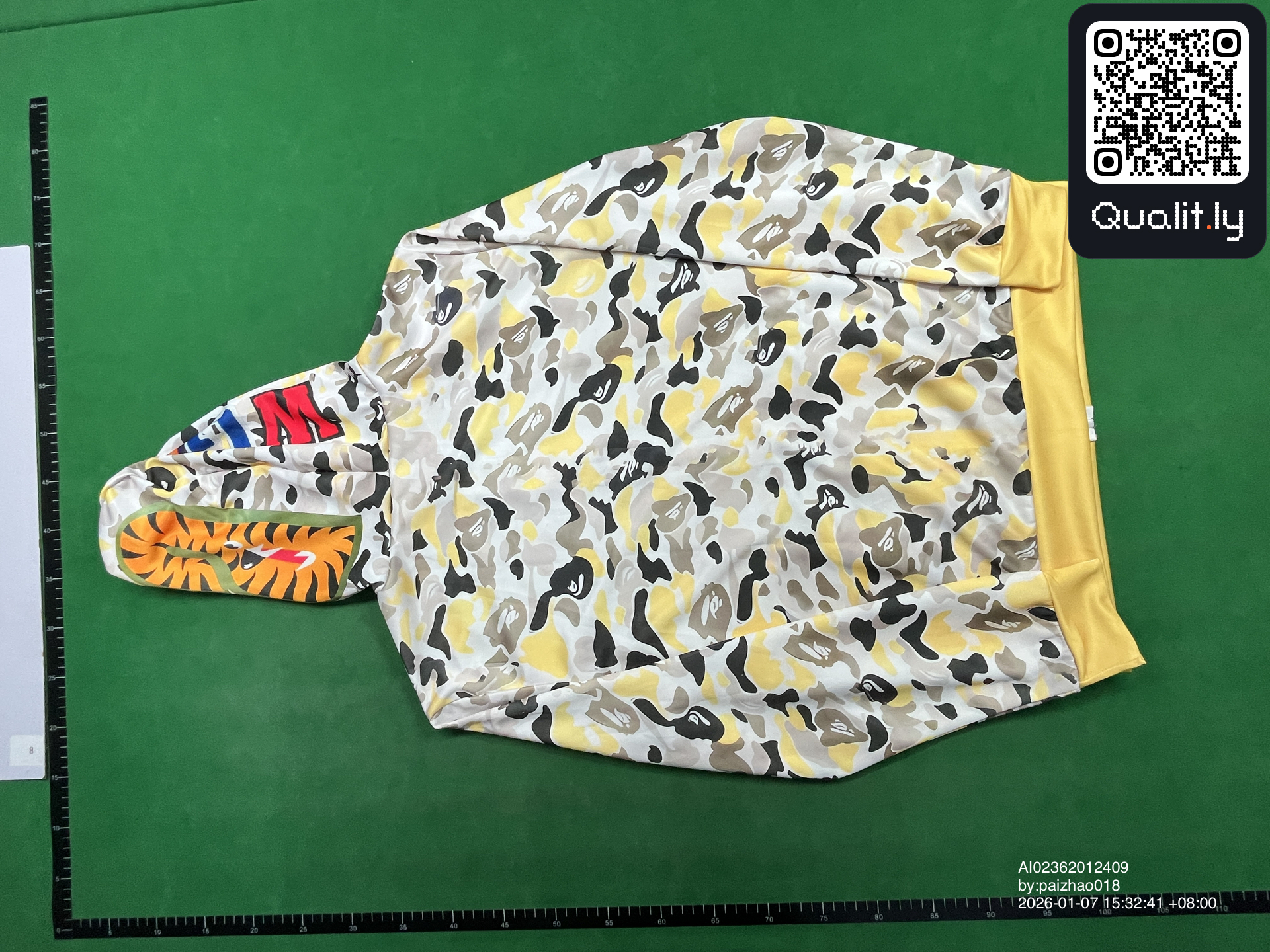 Sweatshirt — QC-foto 2 av 12
