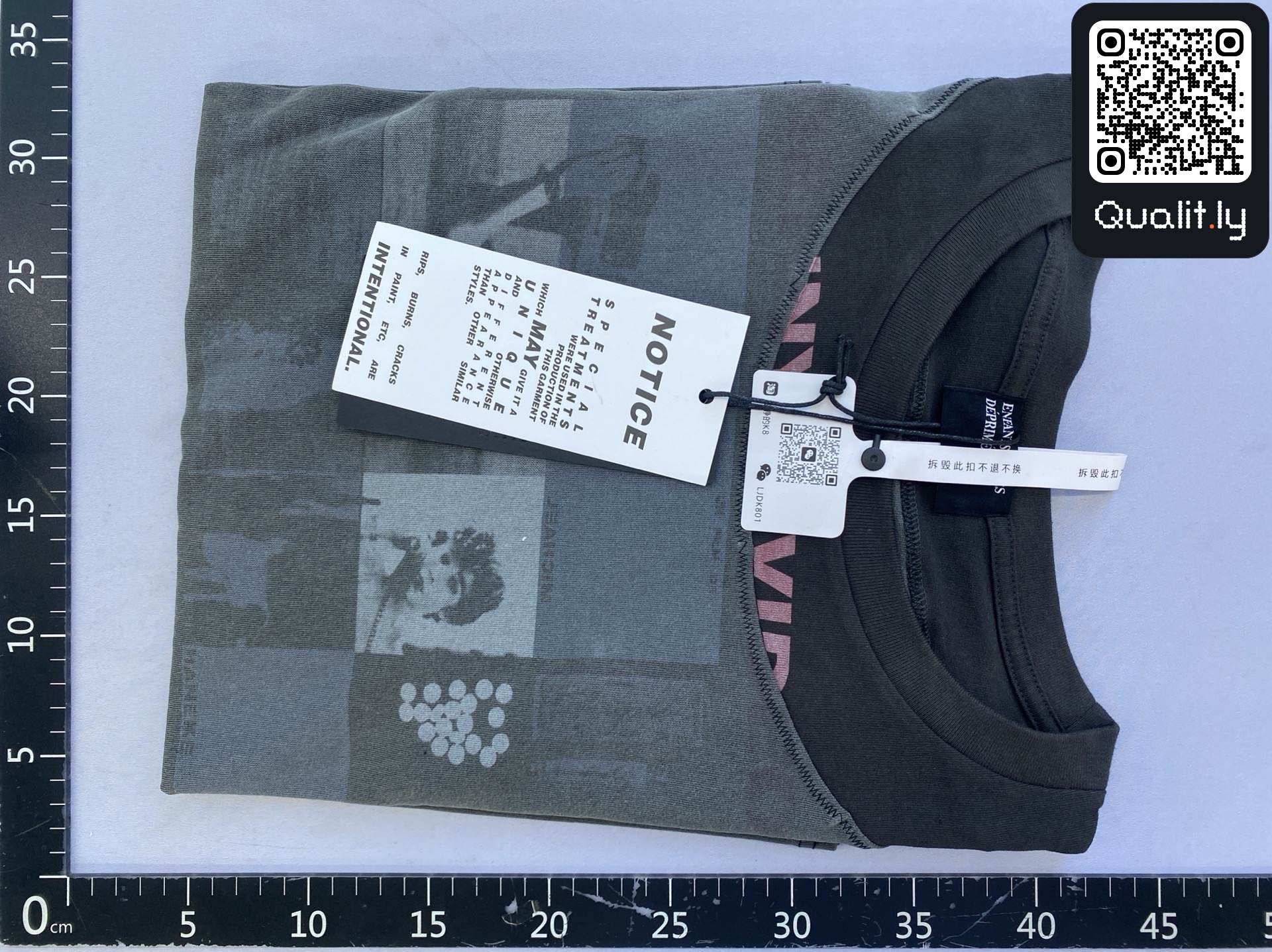 T-shirt QC photo 1 of 14
