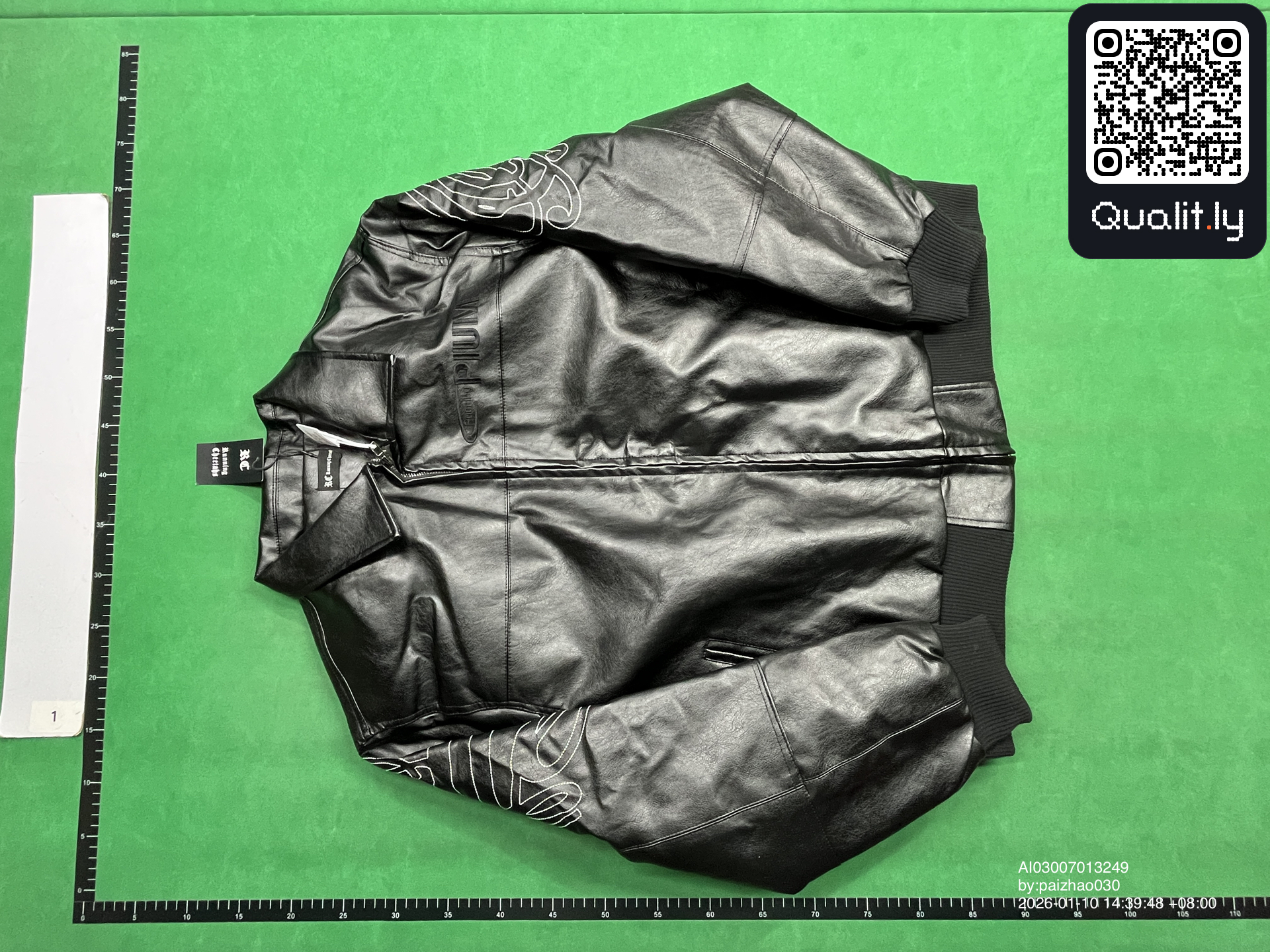 Veste — photo QC 3 sur 8
