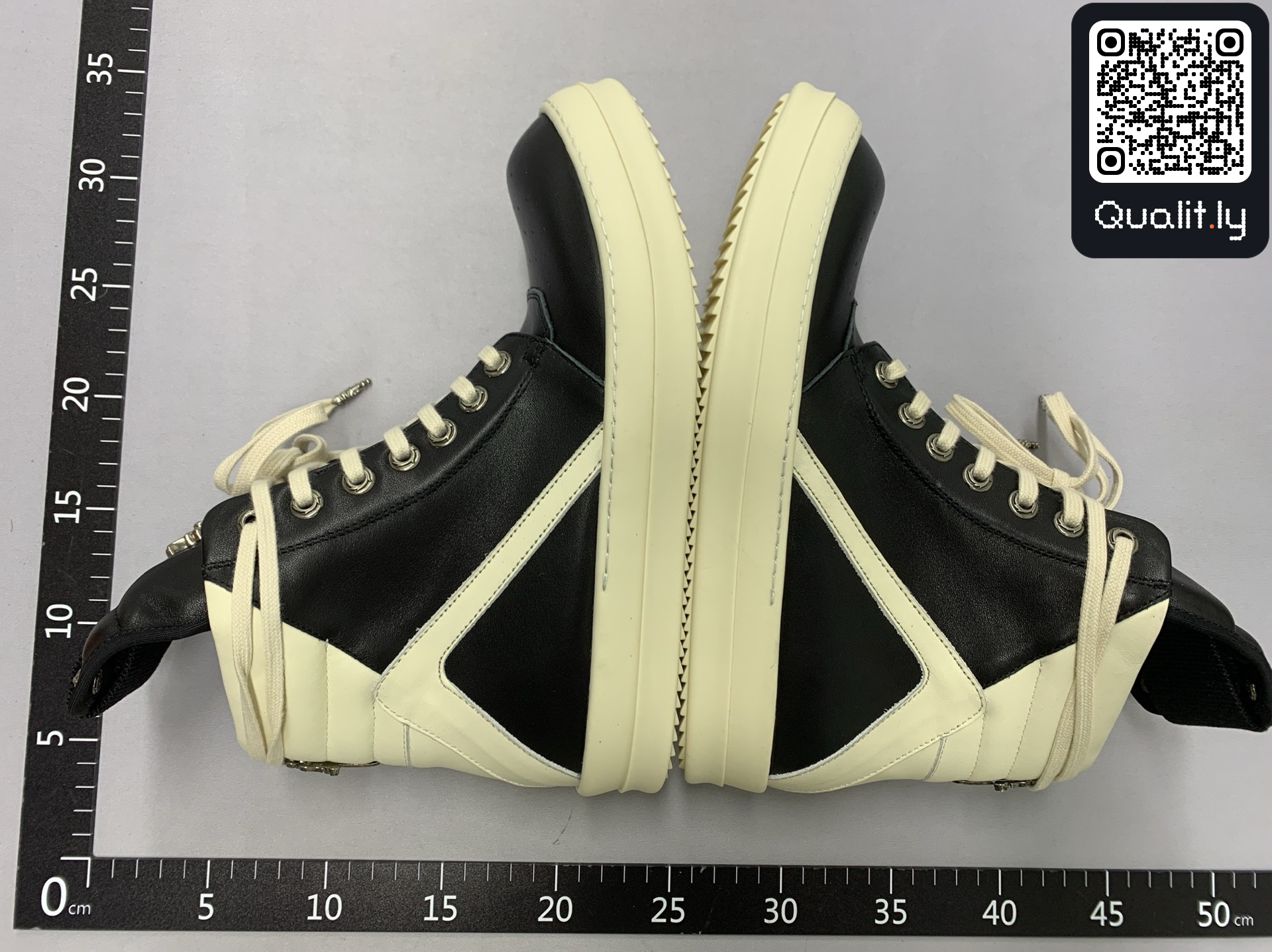 球鞋 QC 照片 3 / 176