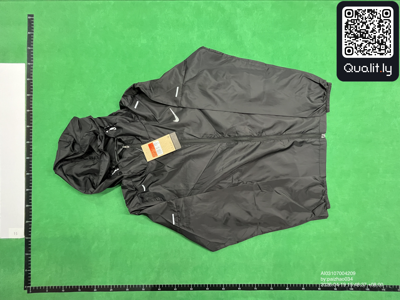 Jacket QC photo 3 of 12