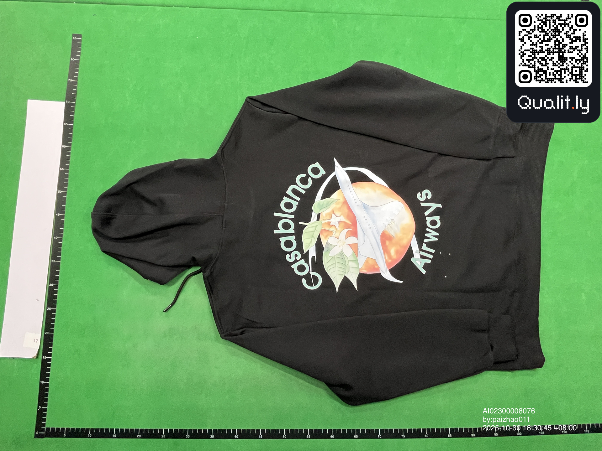 Sweatshirt QC photo 2 of 4