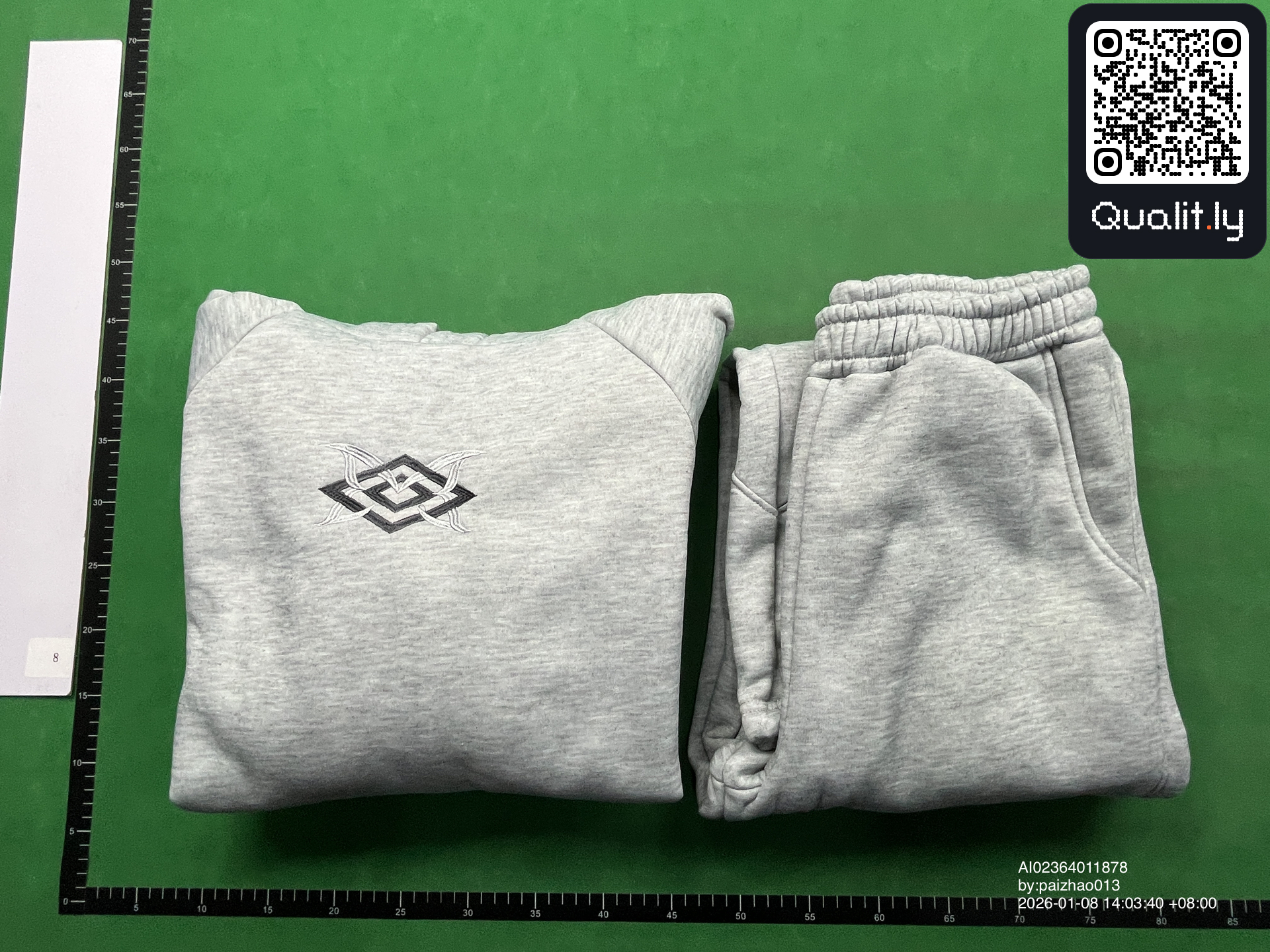 帽子 QC 照片 1 / 4