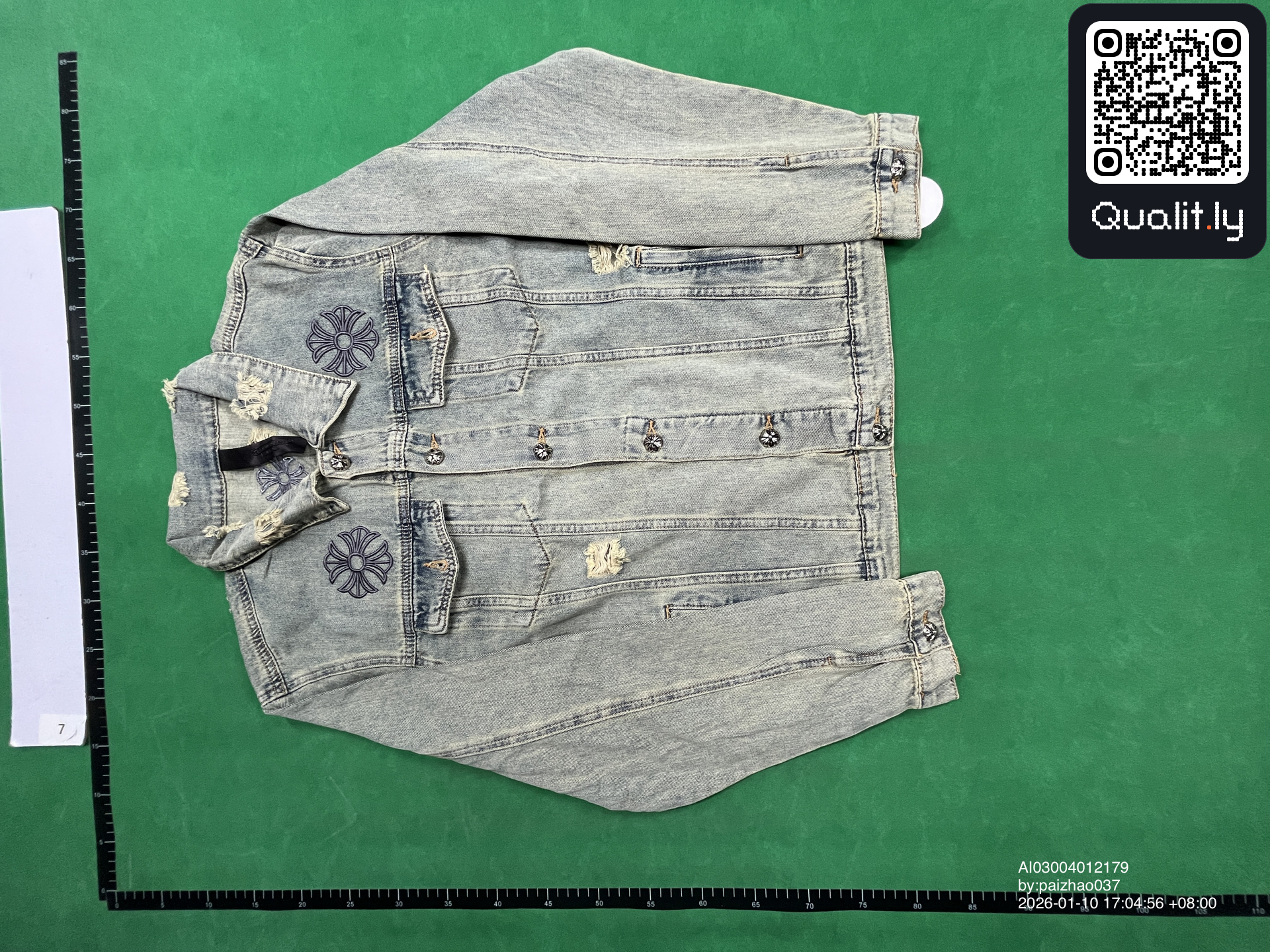 Sweater QC photo 3 of 14