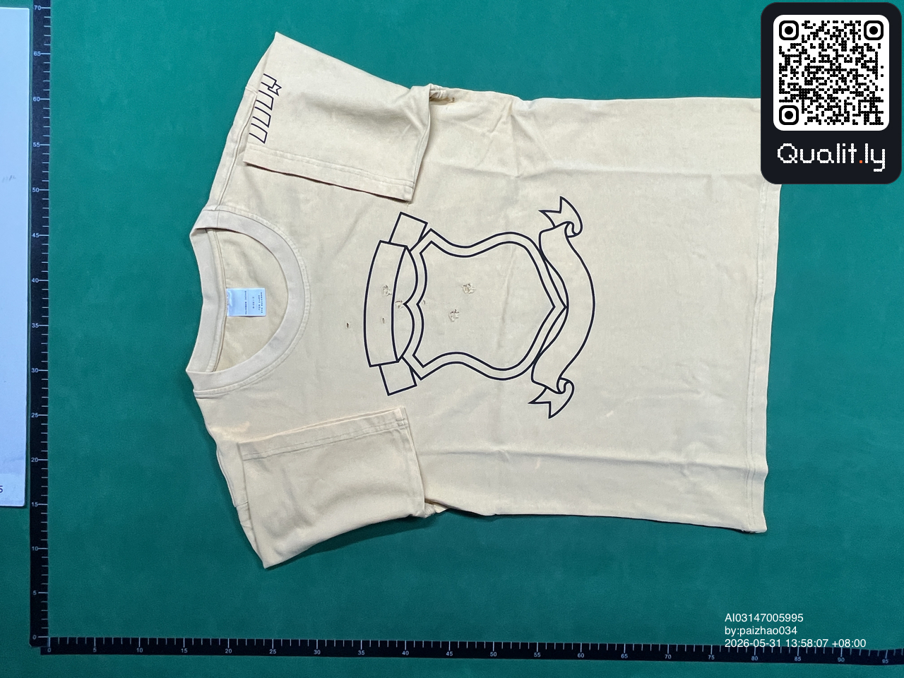 T-Shirt — QC-Foto 2 von 10