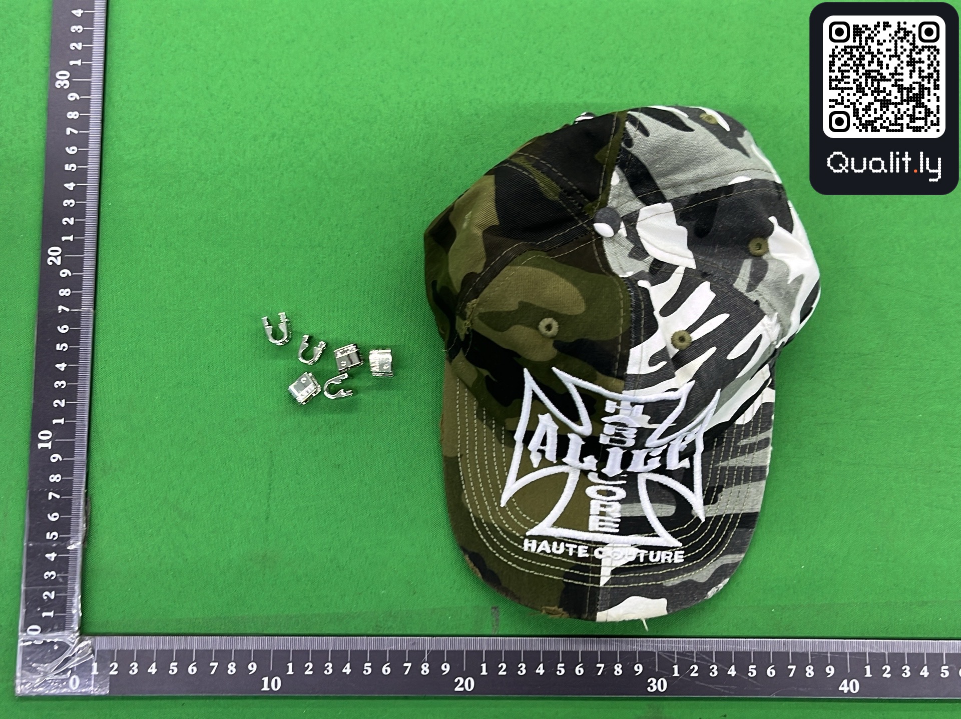 帽子 QC 照片 1 / 19