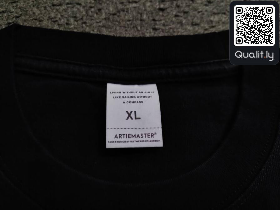 T-Shirt — QC-Foto 3 von 20