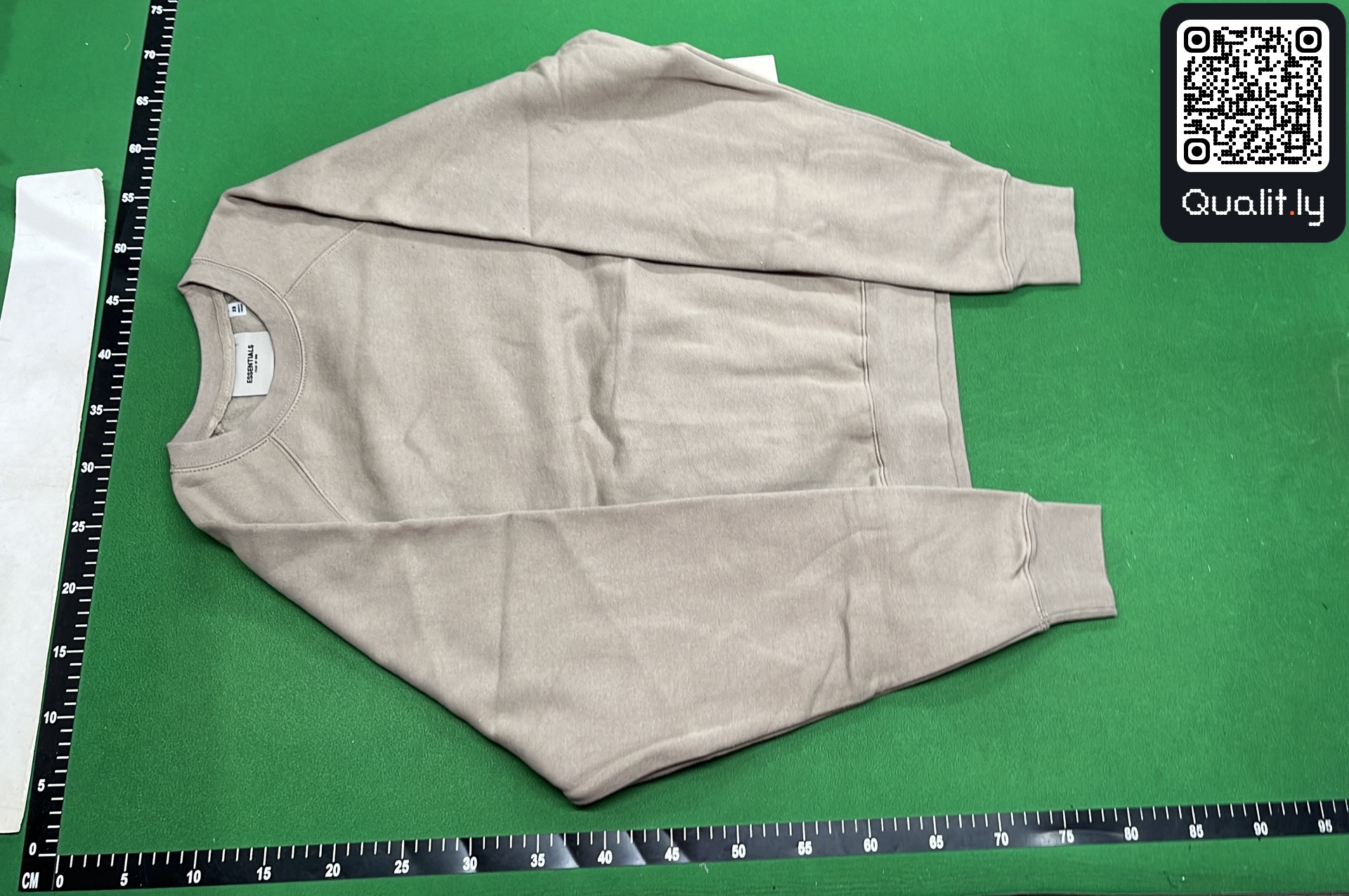 Sweatshirt — QC-Foto 2 von 8