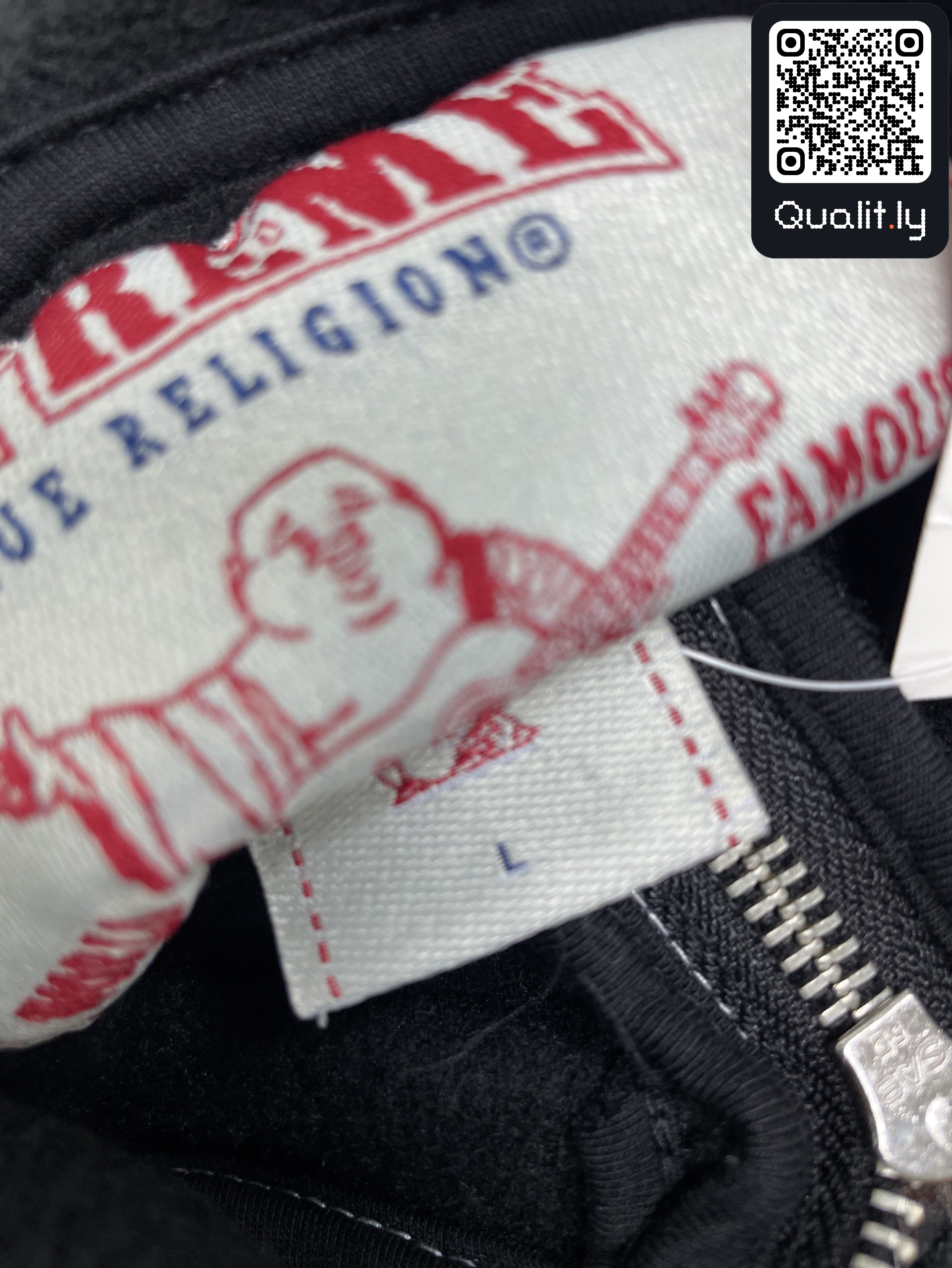 Hoodie QC photo 2 of 106