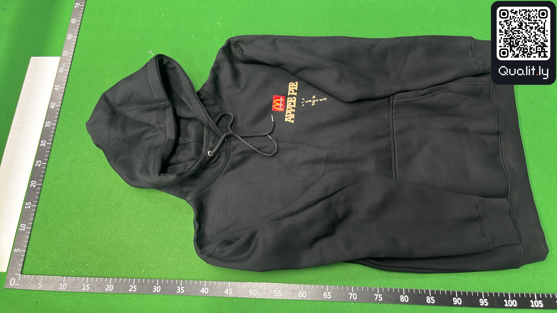 Hoodie — QC-foto 2 av 30