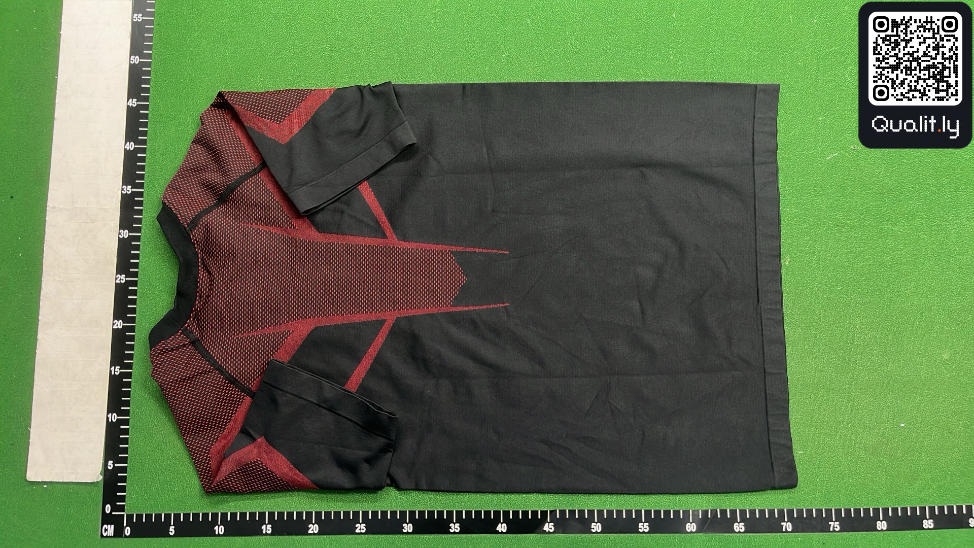 T-shirt — QC-foto 3 av 4