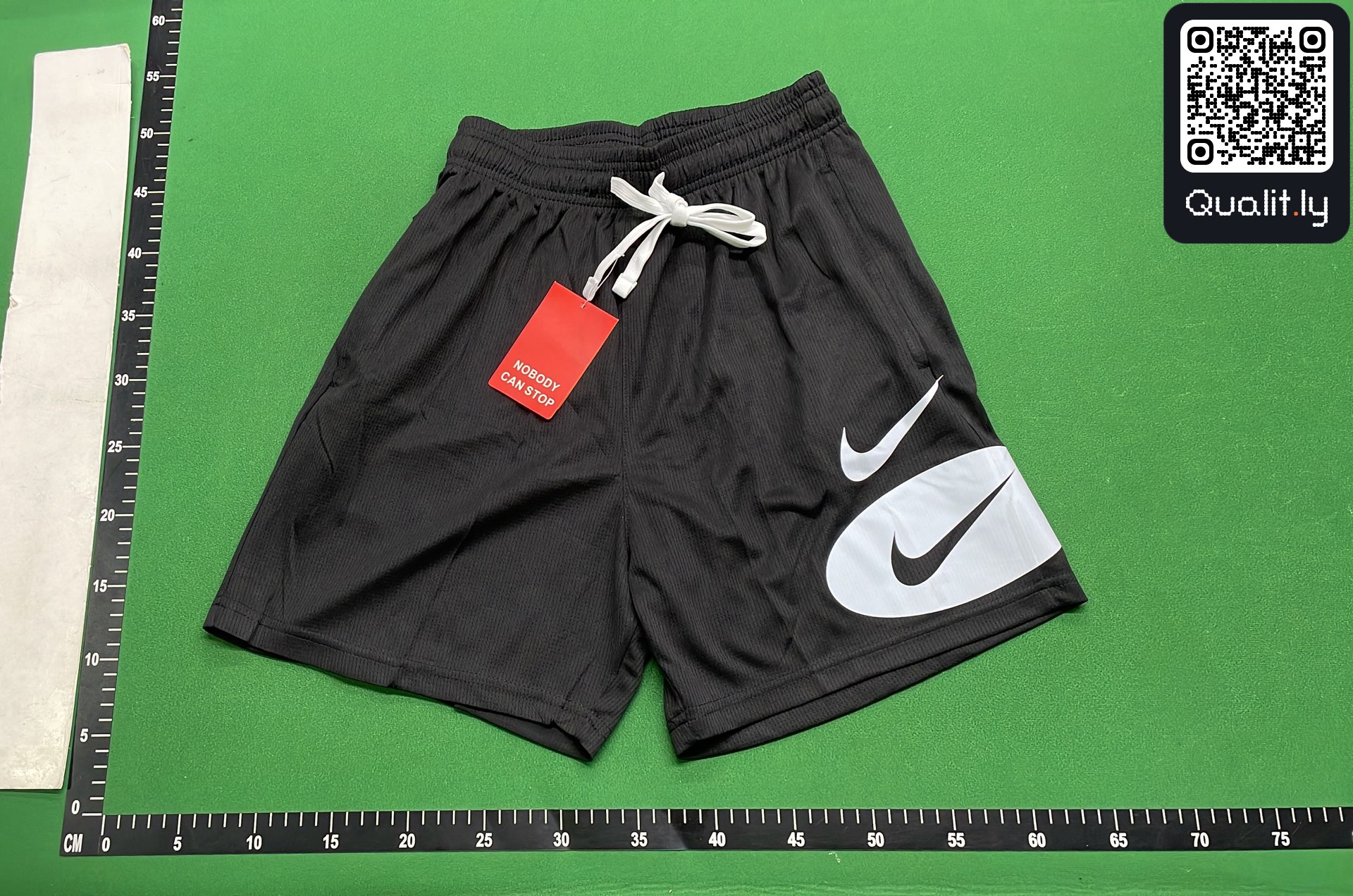 Shorts QC photo 2 of 8