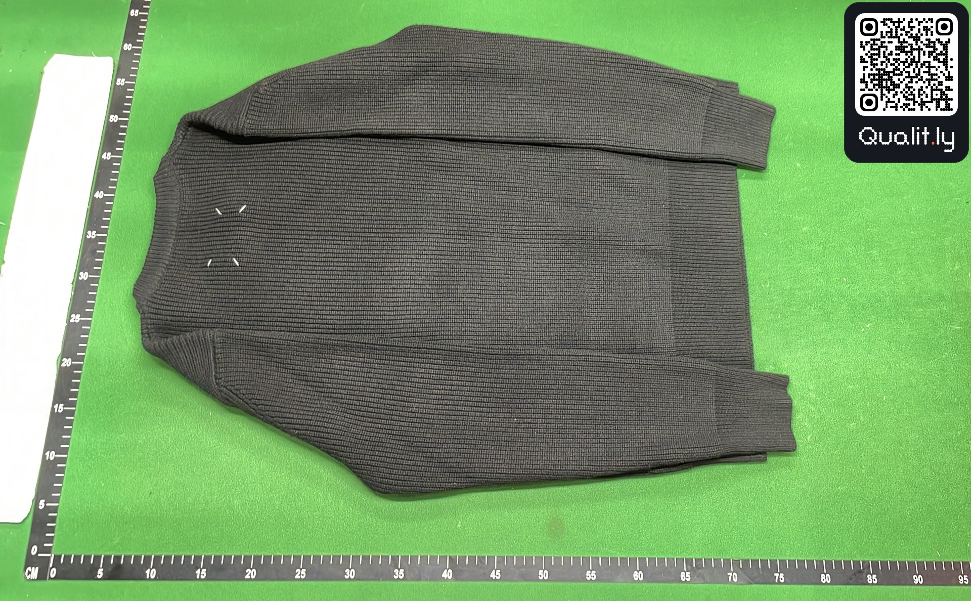 Sweater QC photo 3 of 50