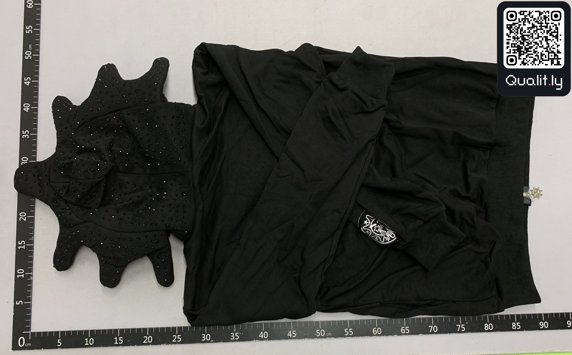 Camisola com capuz — foto QC 2 de 4