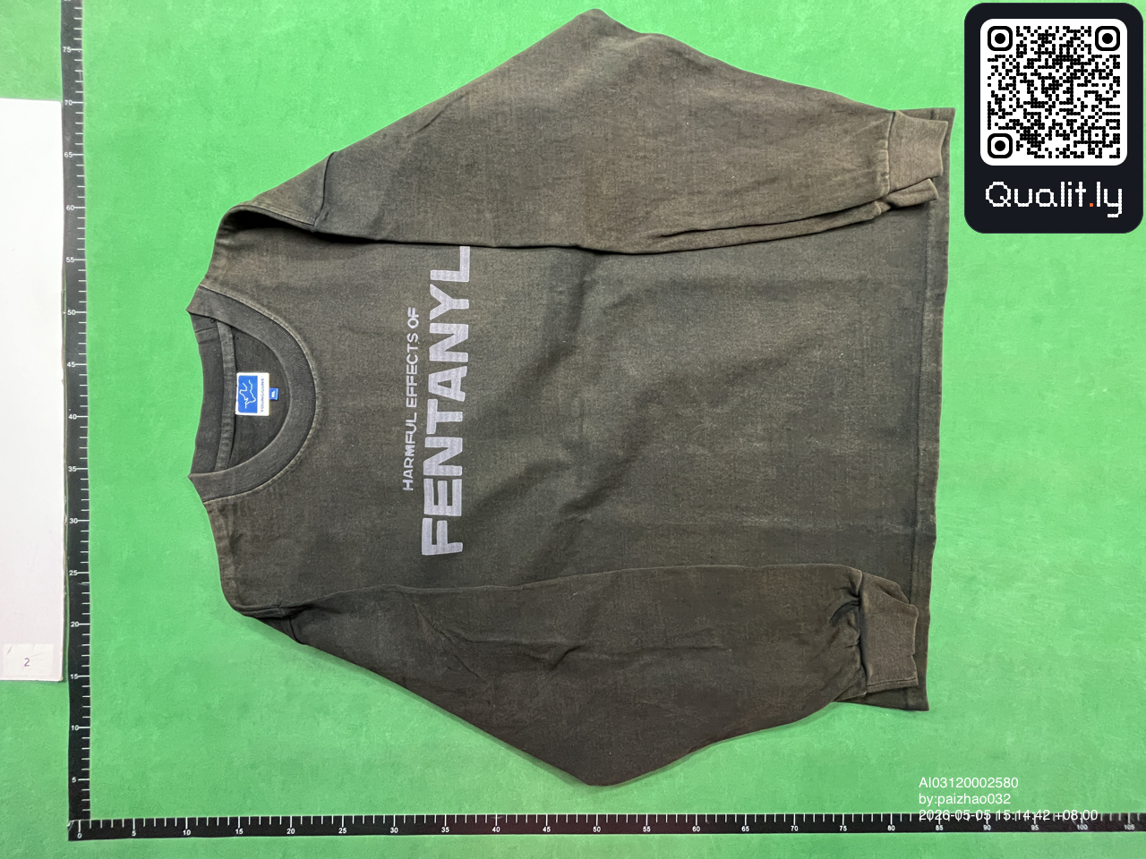 T-shirt — photo QC 3 sur 8