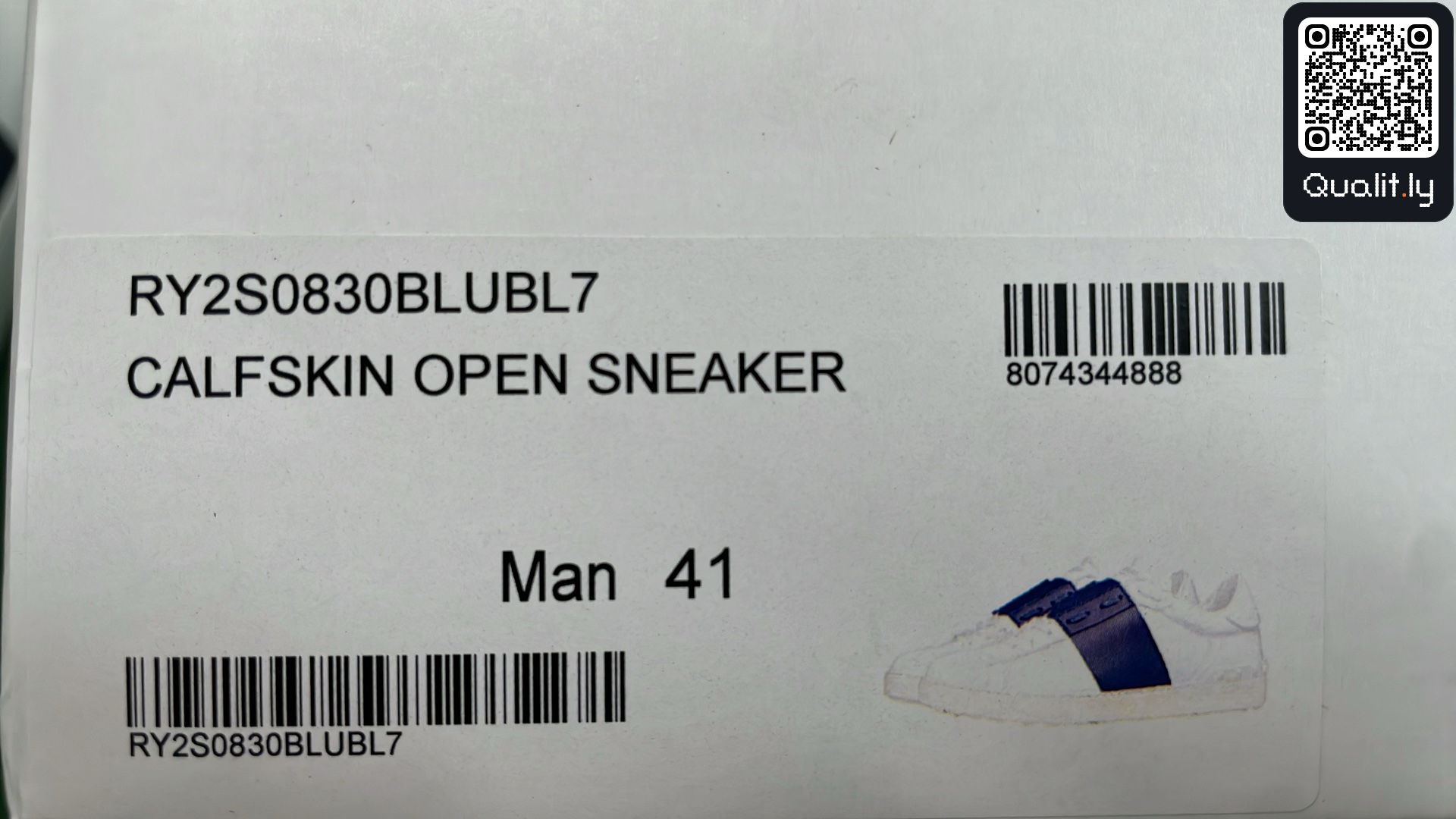 Sneakers QC photo 2 of 12