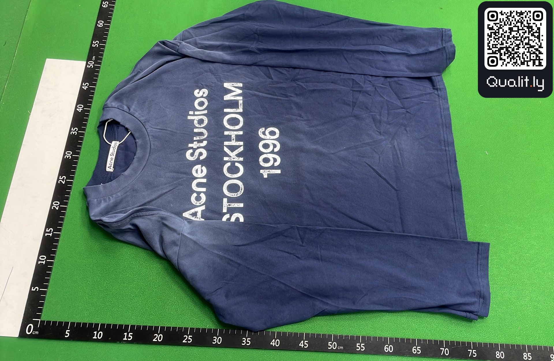 T-shirt — foto QC 2 de 8