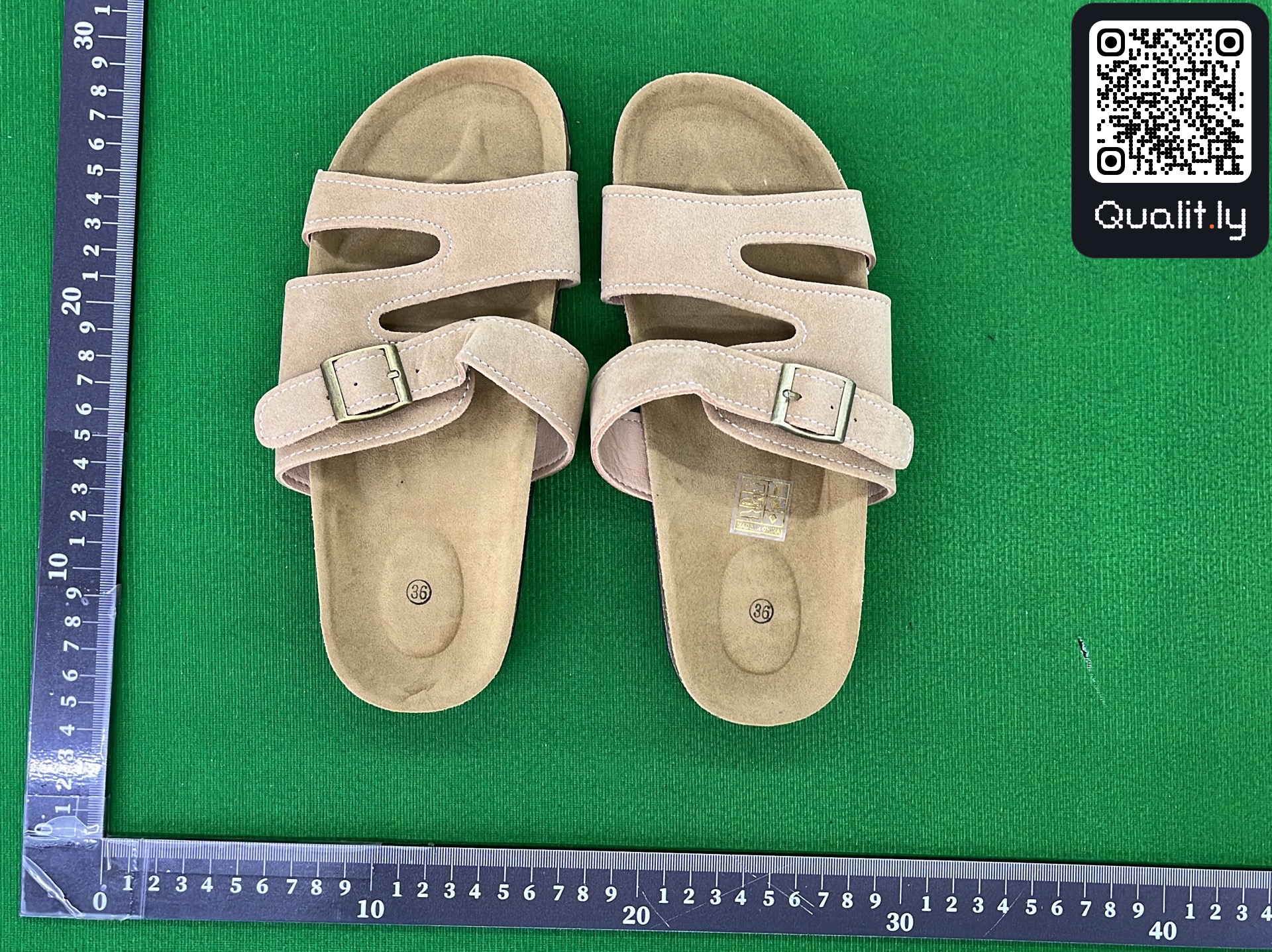 Slides QC photo 2 of 6