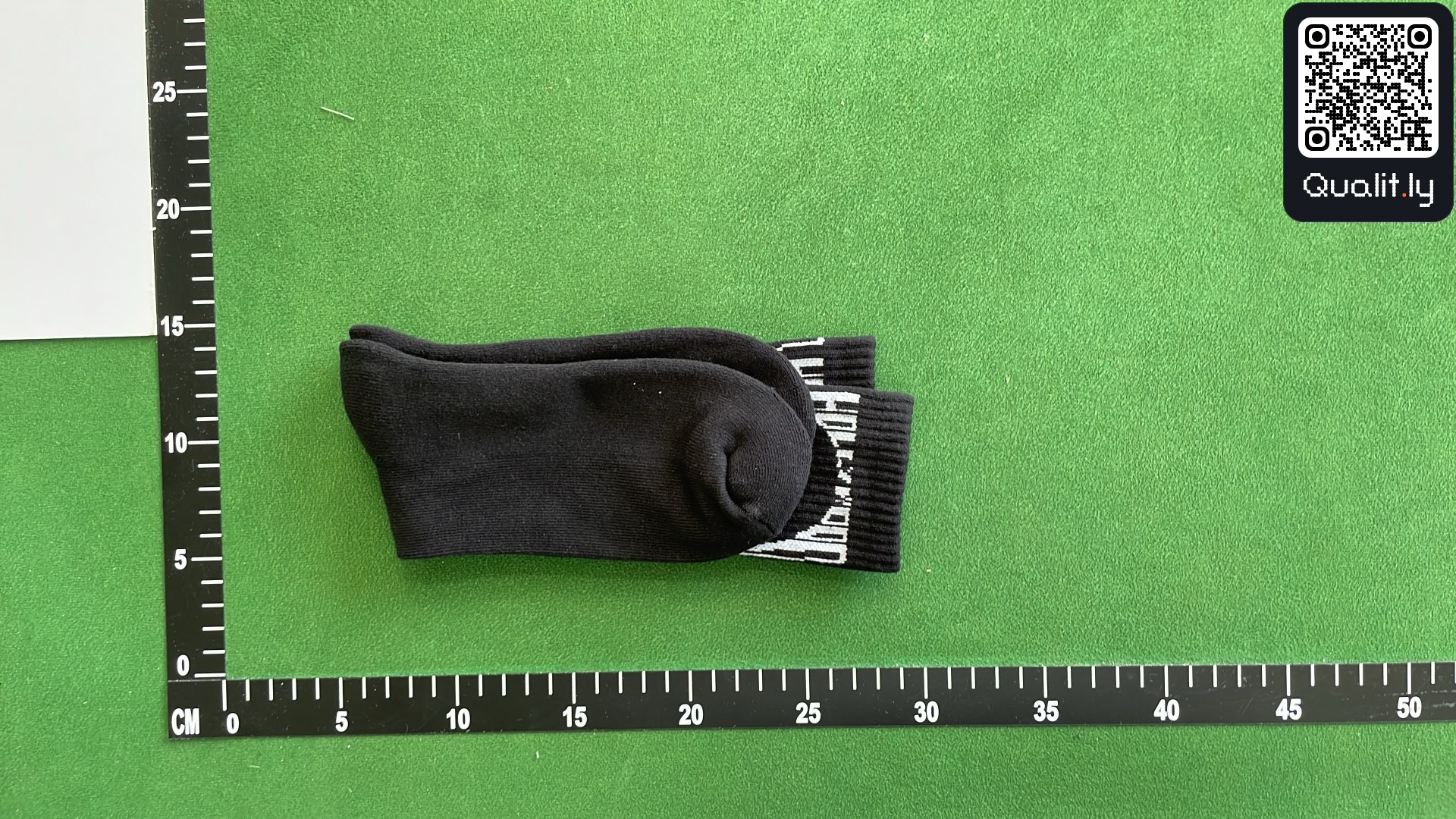 Socks QC photo 2 of 13