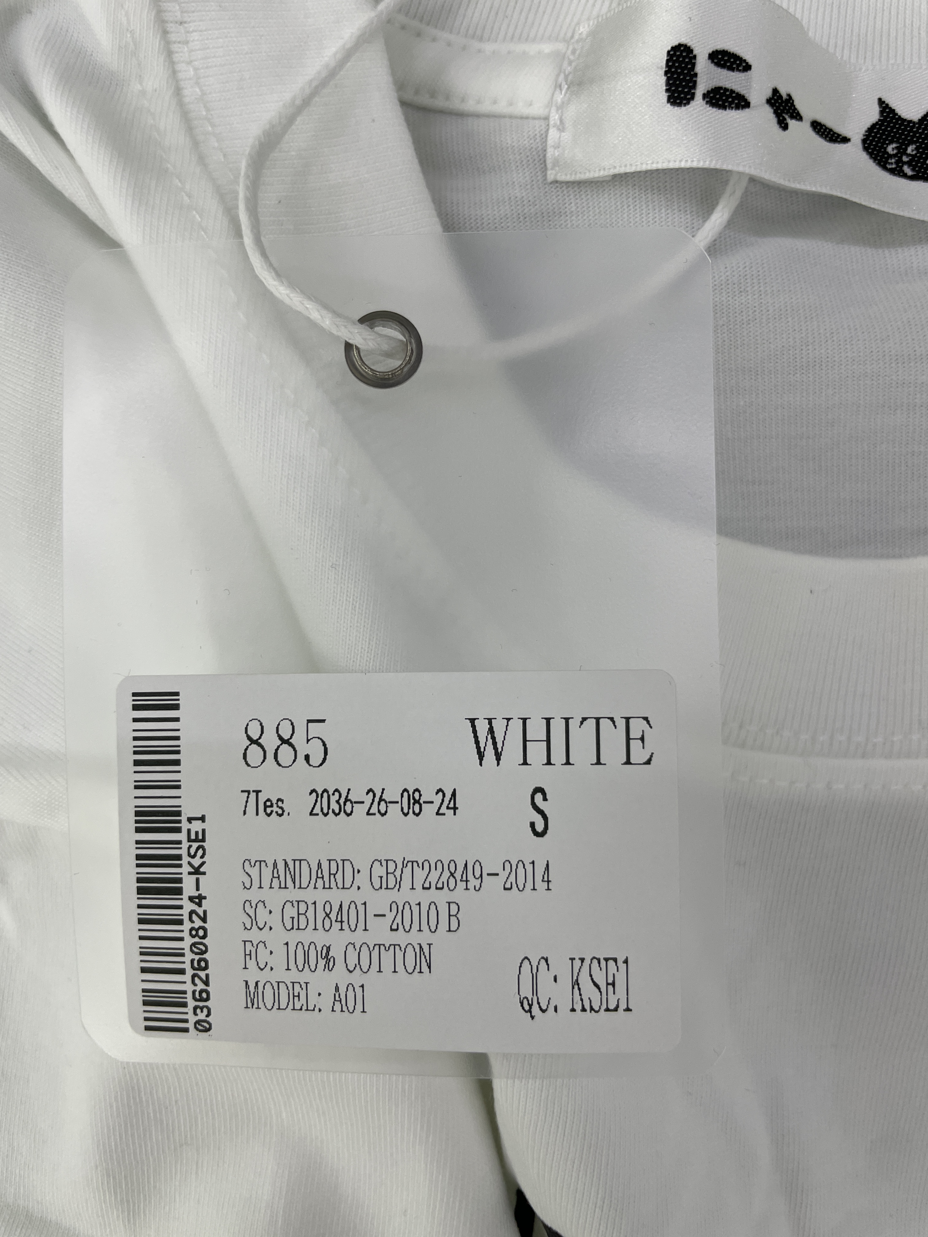 T-Shirt — QC-Foto 3 von 29