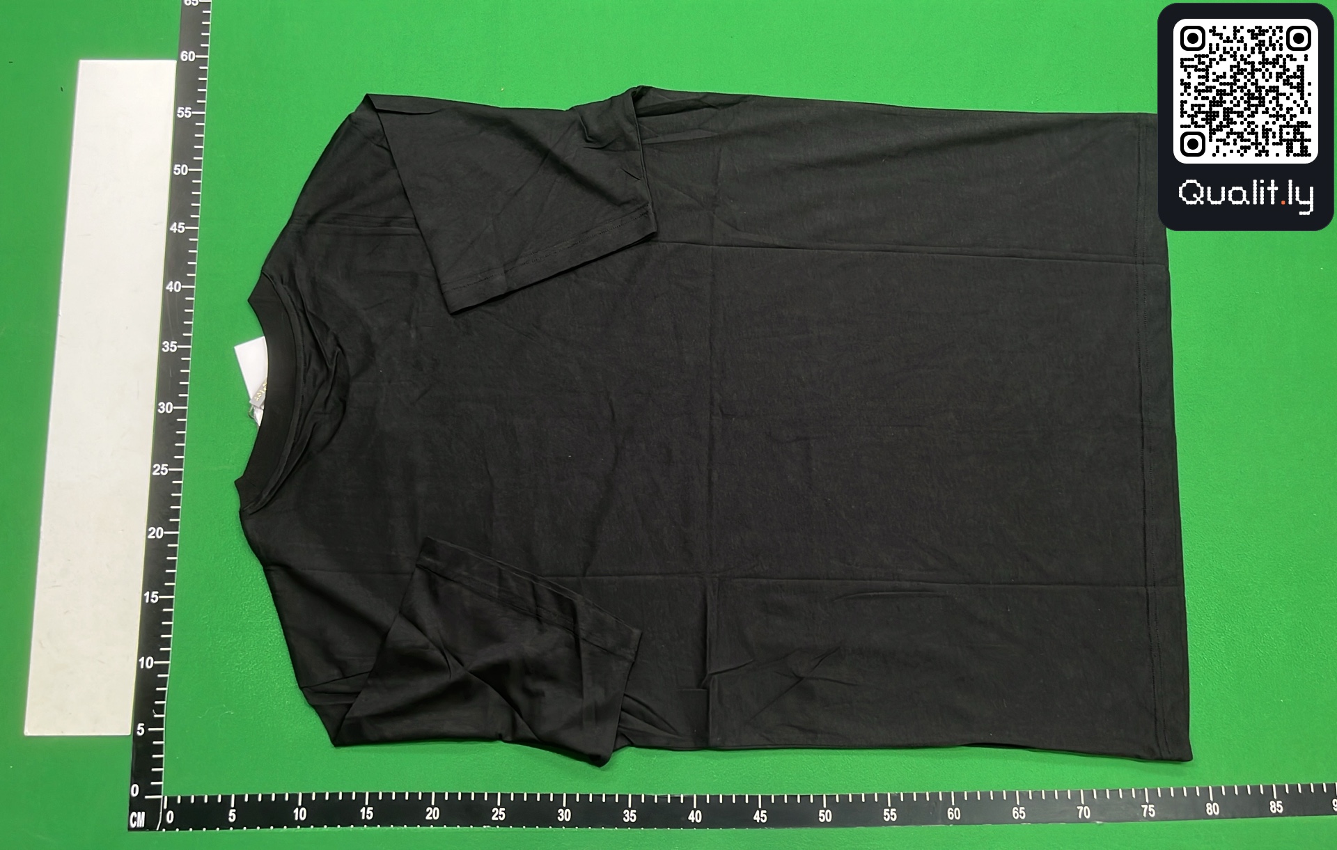 T-shirt QC photo 3 of 4