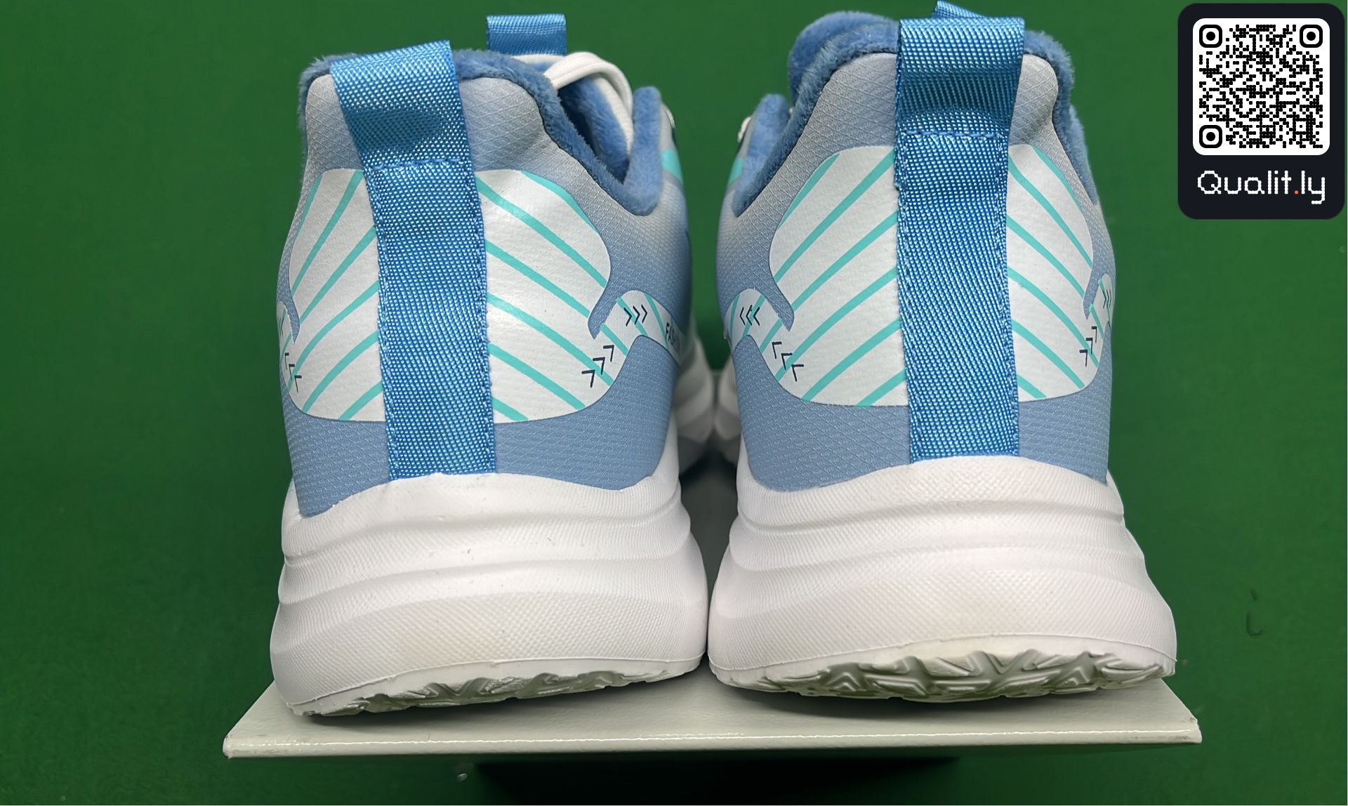 Sneakersy — zdjęcie QC 3 z 6
