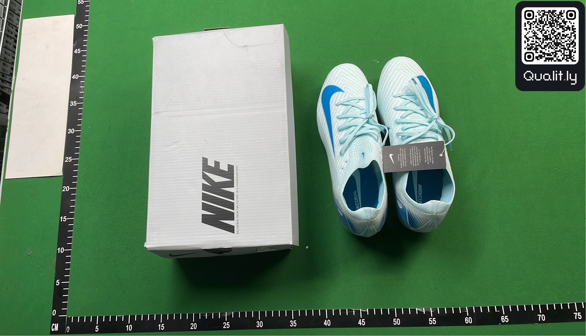 球鞋 QC 照片 1 / 18
