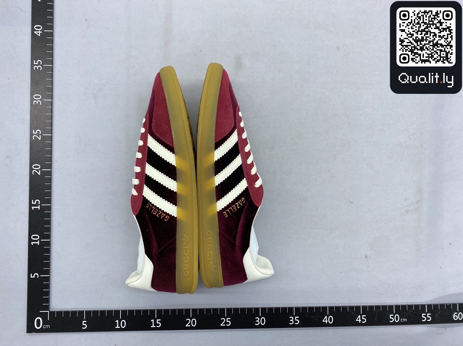 Sneakers — QC-foto 3 van 66