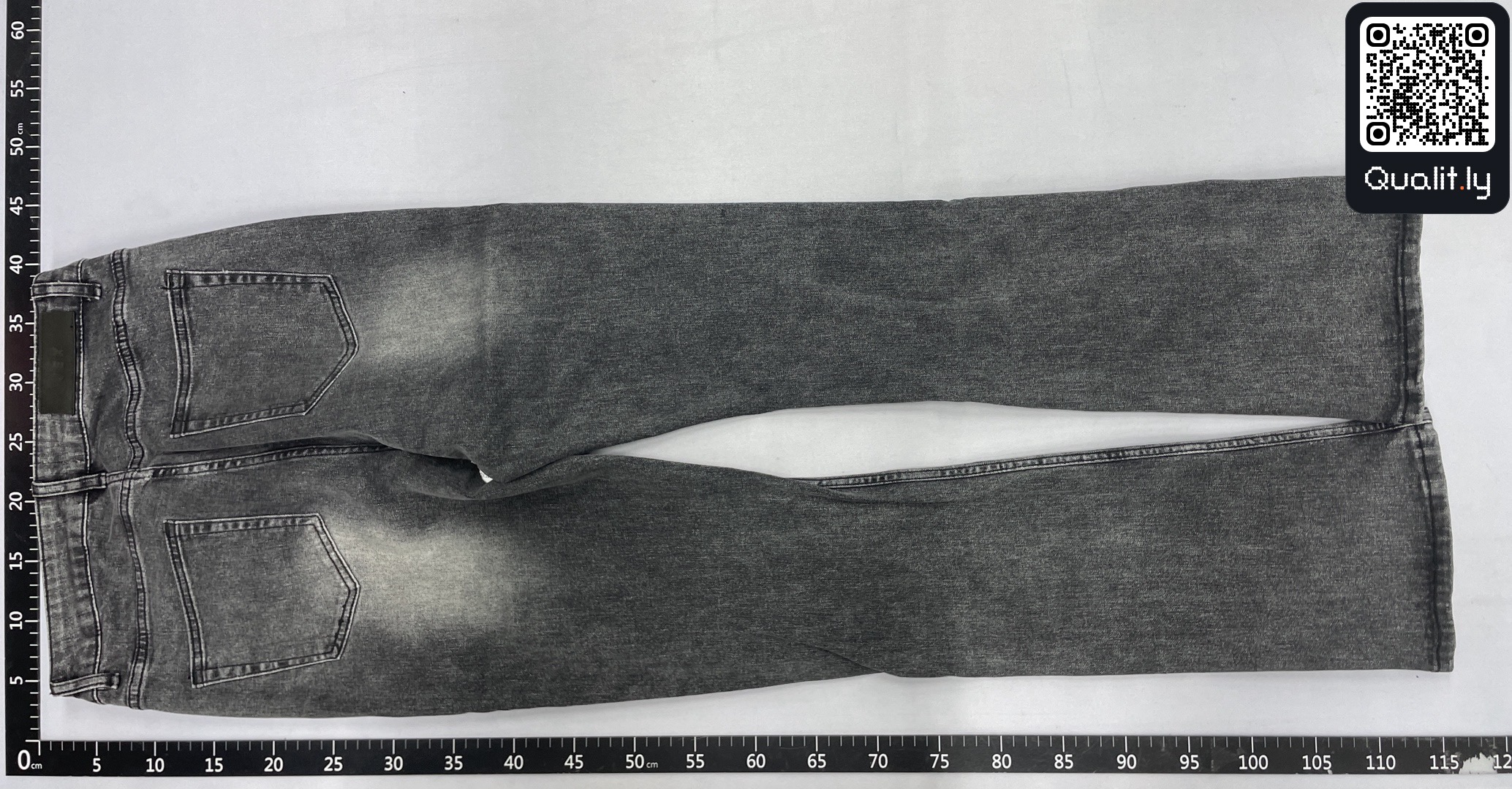 Jeans — QC-foto 2 av 52