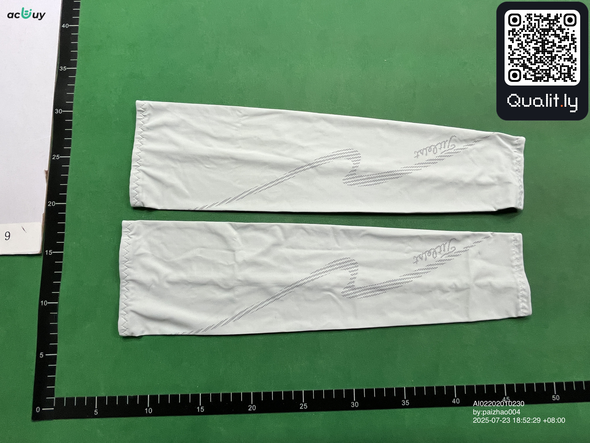 Foto QC 3 de 3