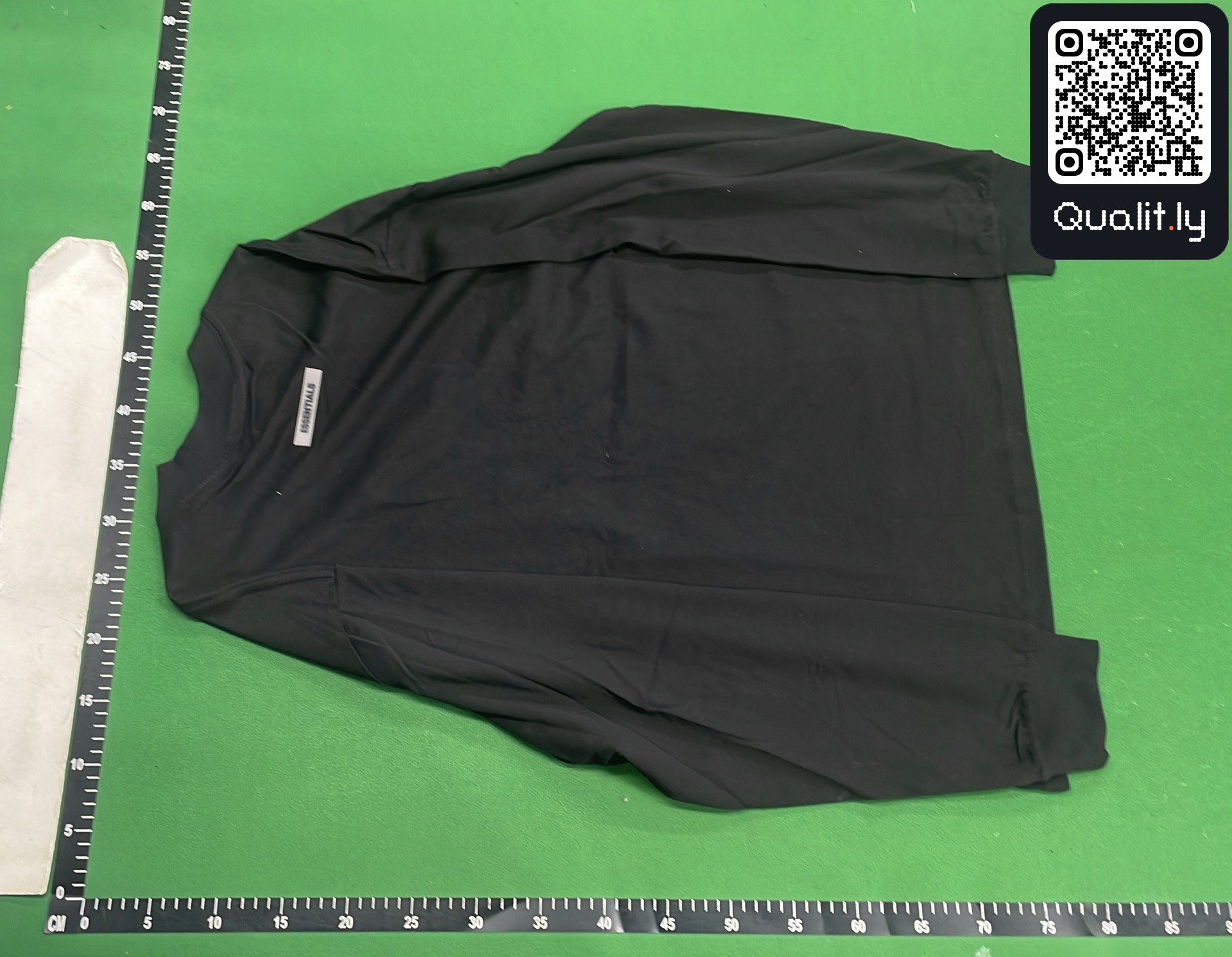 T-shirt QC photo 3 of 4