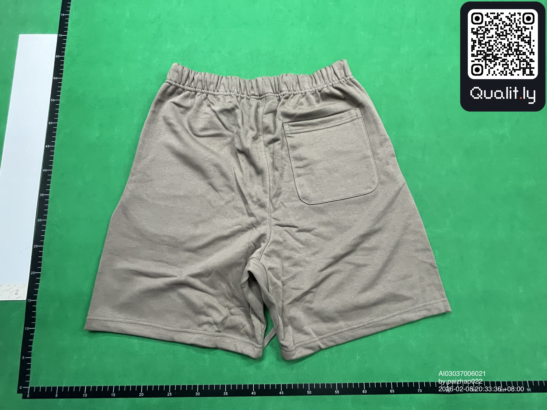短裤 QC 照片 2 / 20