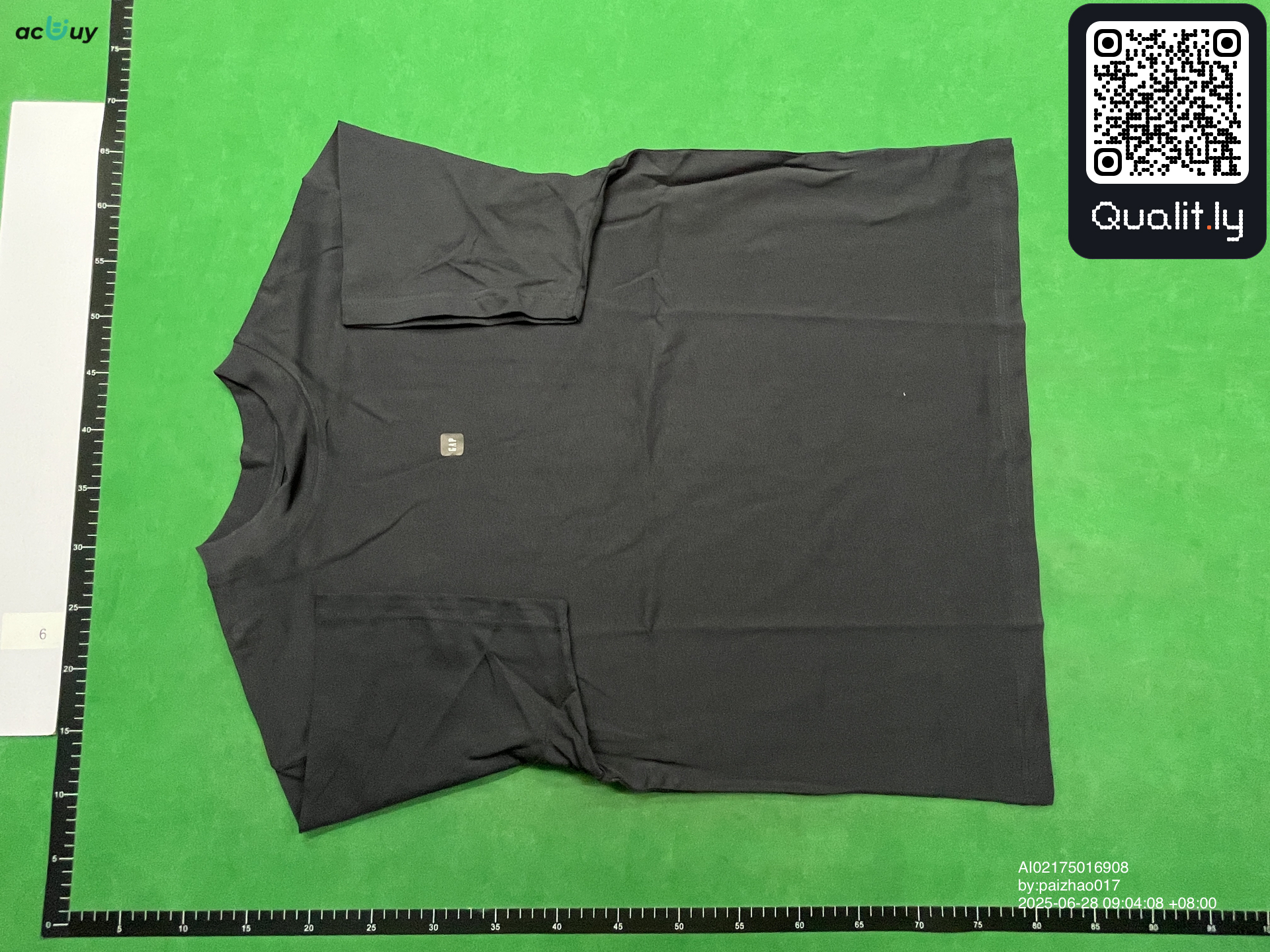T-shirt — QC-foto 3 van 4