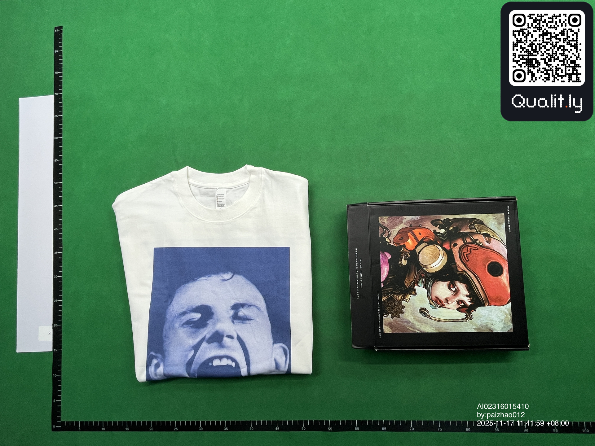 T-shirt — photo QC 1 sur 4