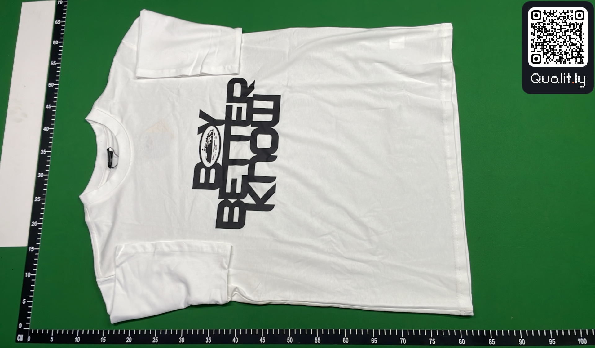 T-shirt — photo QC 2 sur 4